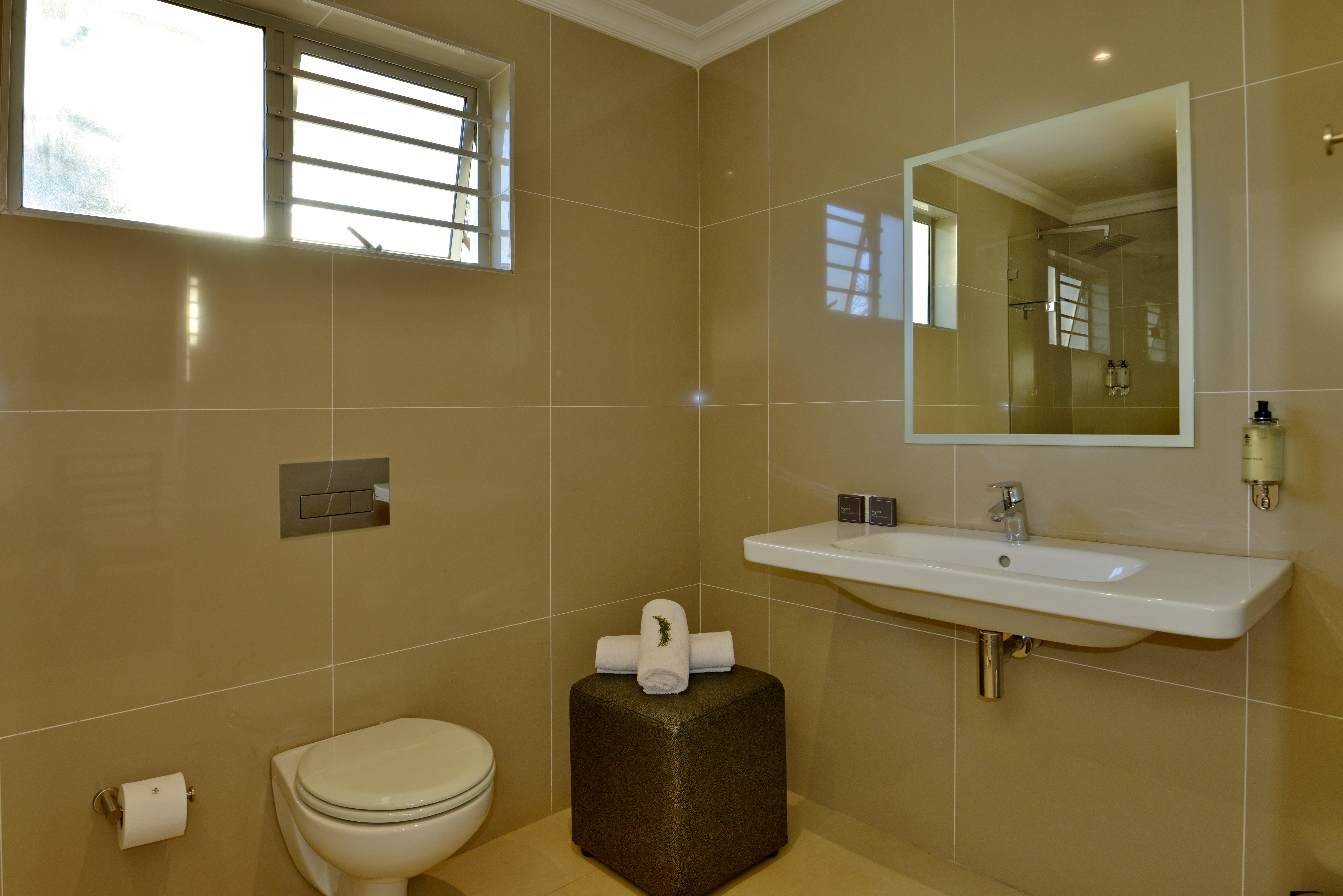 Double or Twin Superior One Bedroom