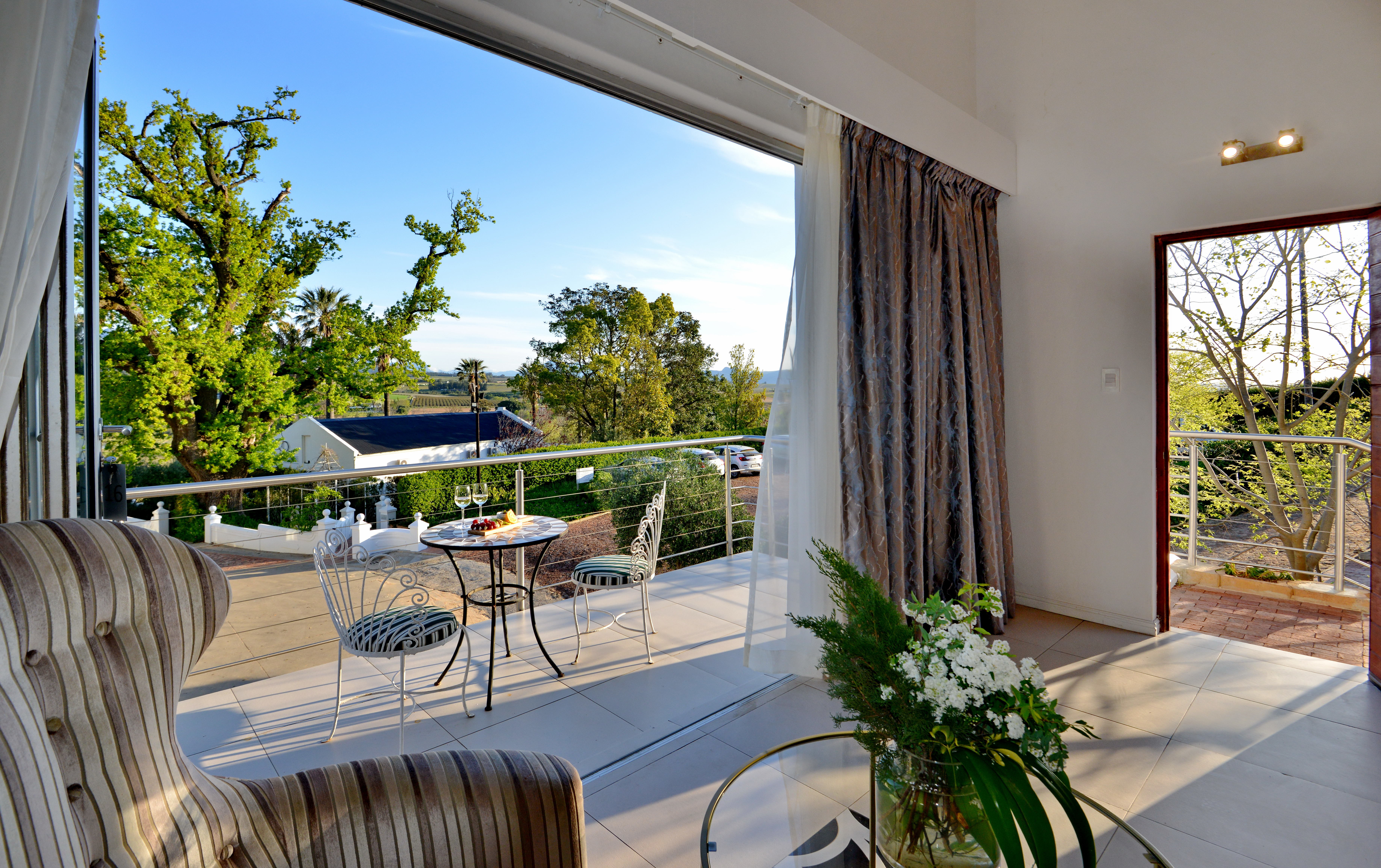 Double or Twin Superior One Bedroom