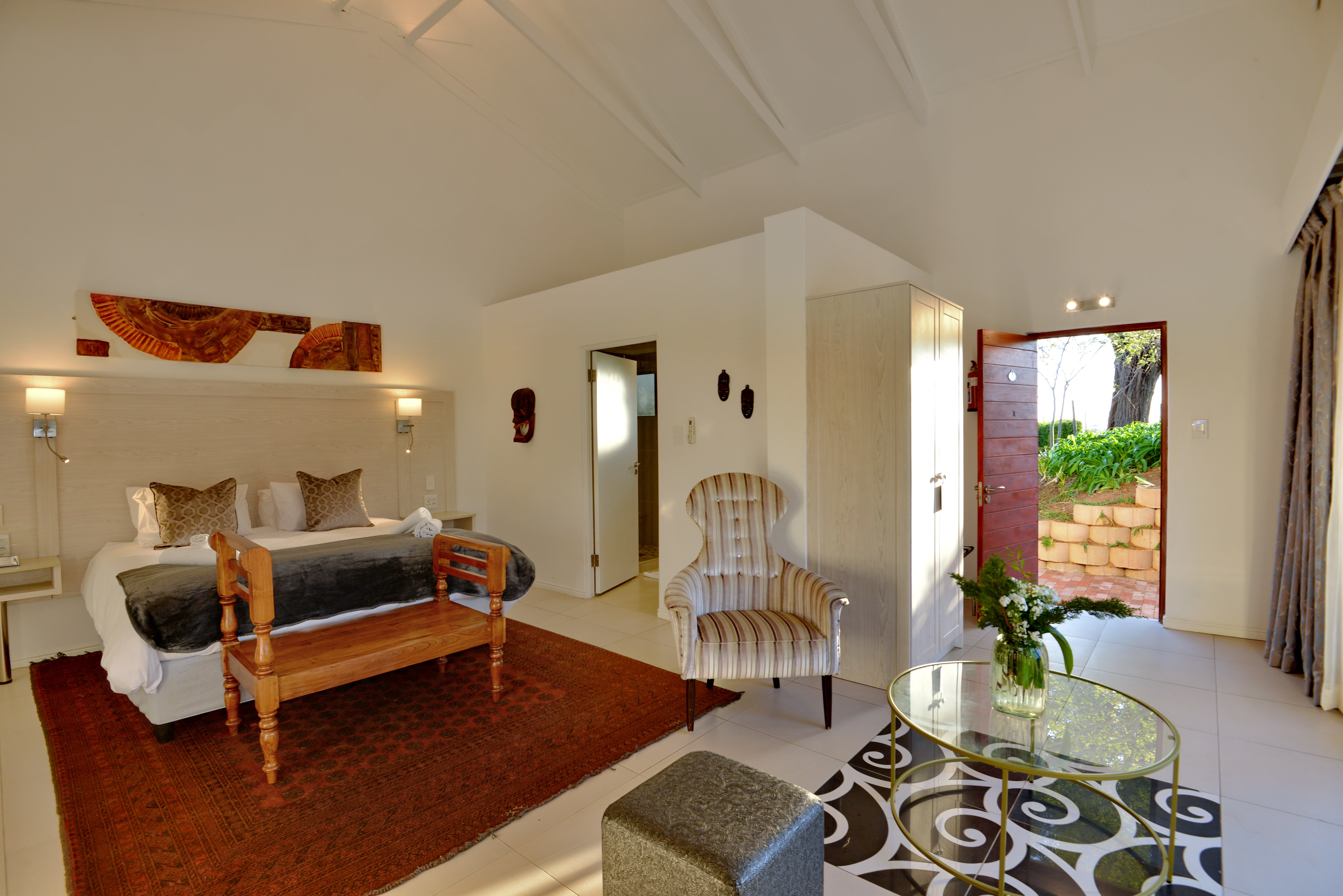 Double or Twin Superior One Bedroom