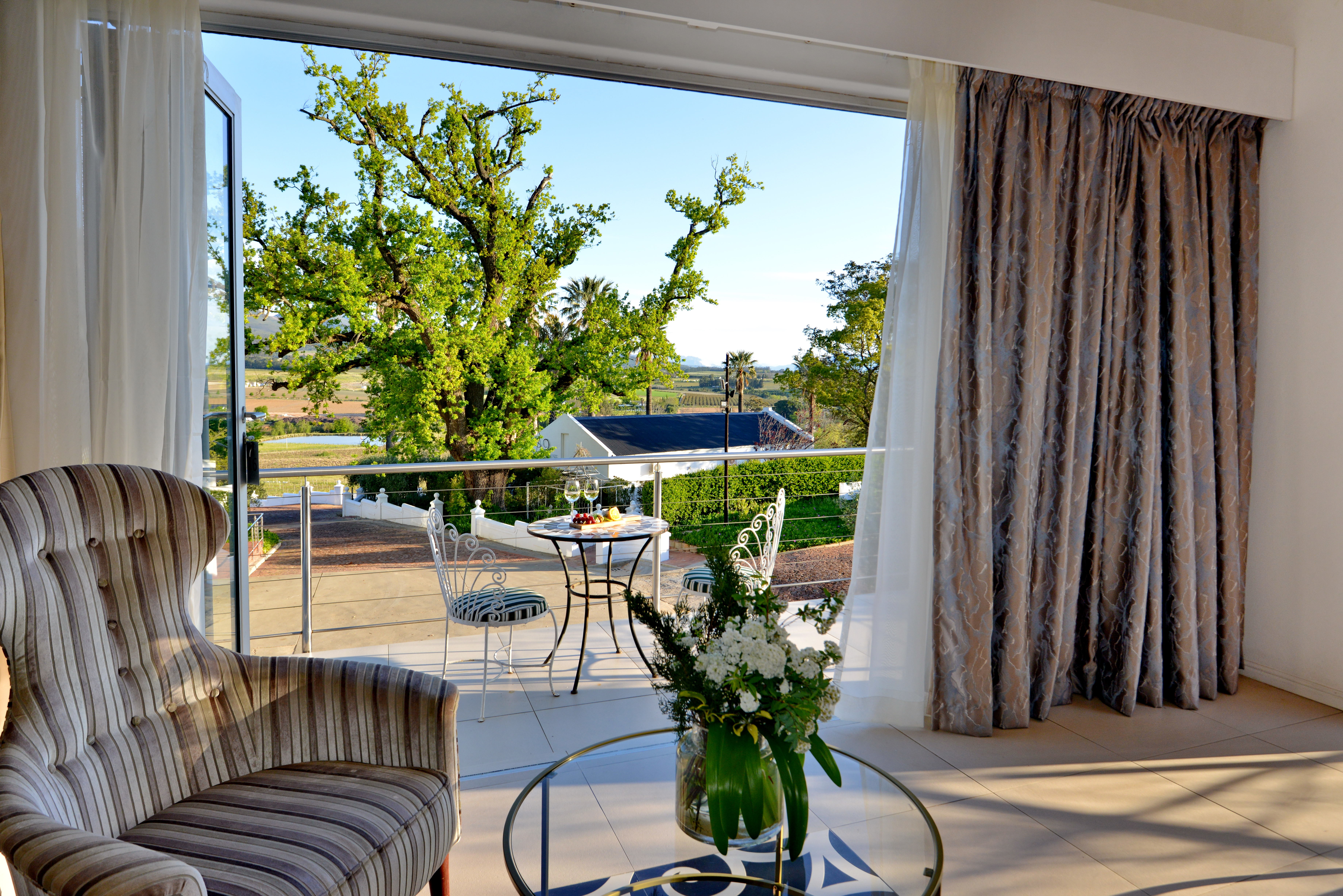 Double or Twin Superior One Bedroom