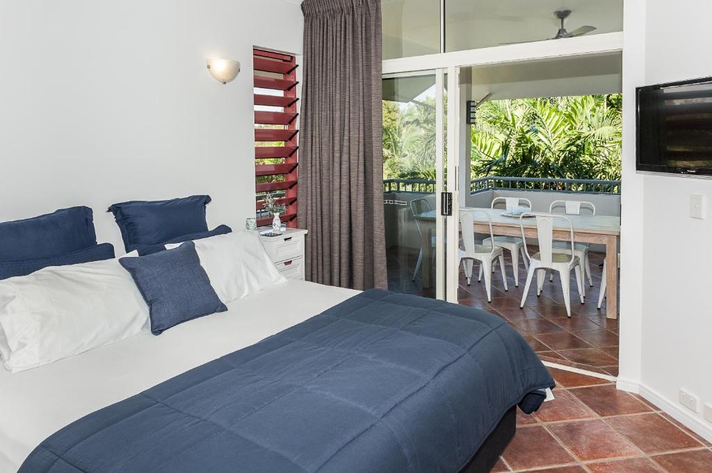 Apartment Two Bedrooms Two Bathrooms