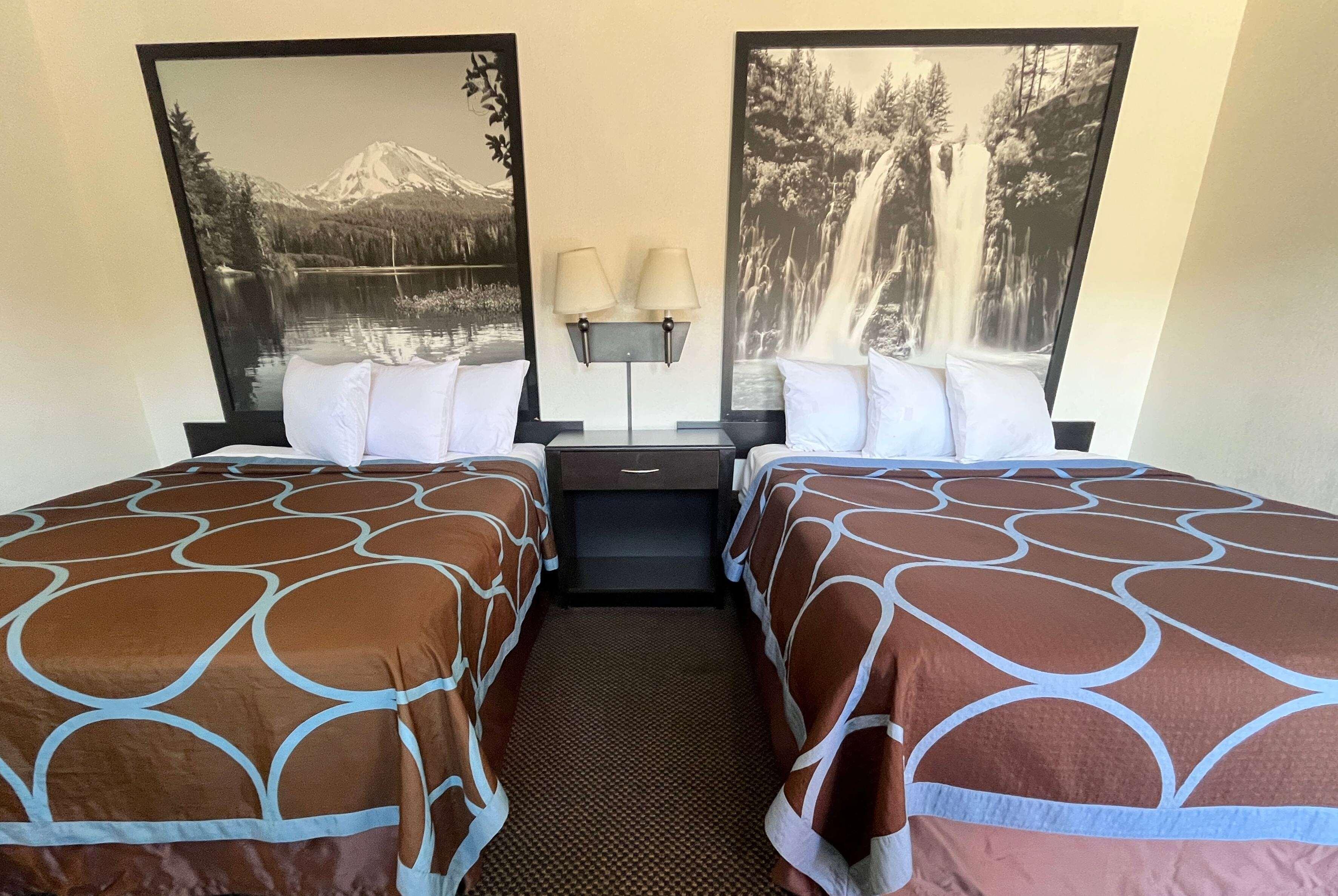 Room Two Queen Beds Non Smoking