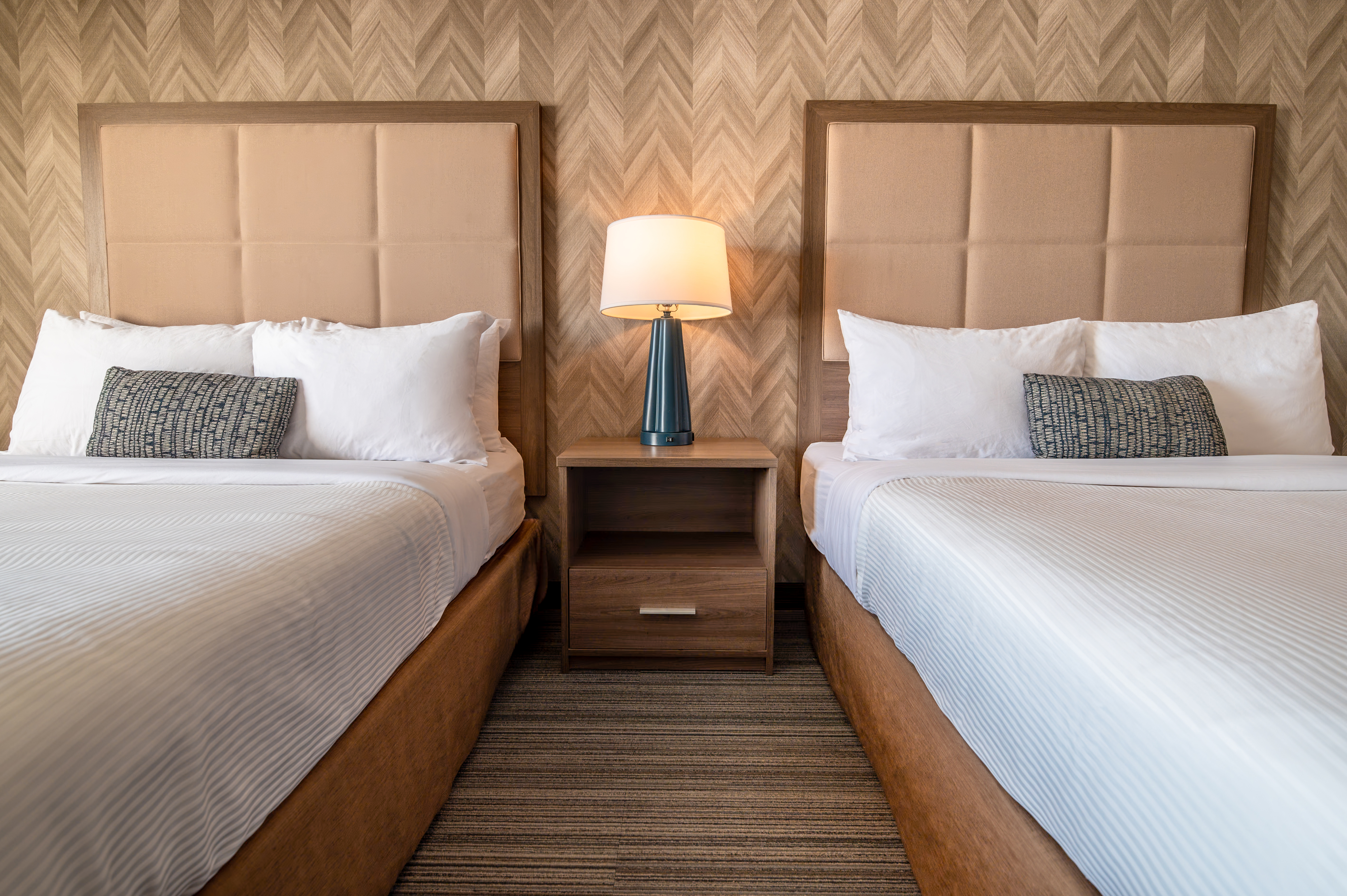 Suite Two Queen Beds Non Smoking