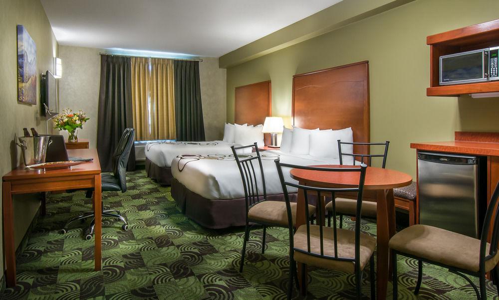 Double Two Queen Beds