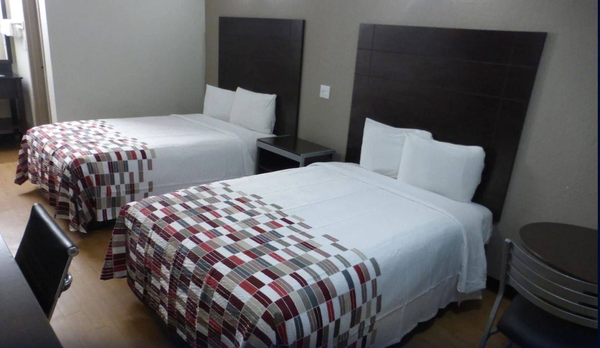 Double Deluxe Two Beds