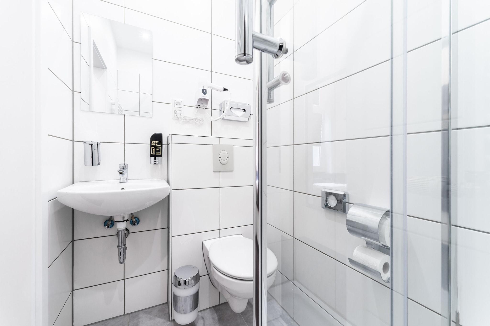 Double Queen Size Bed