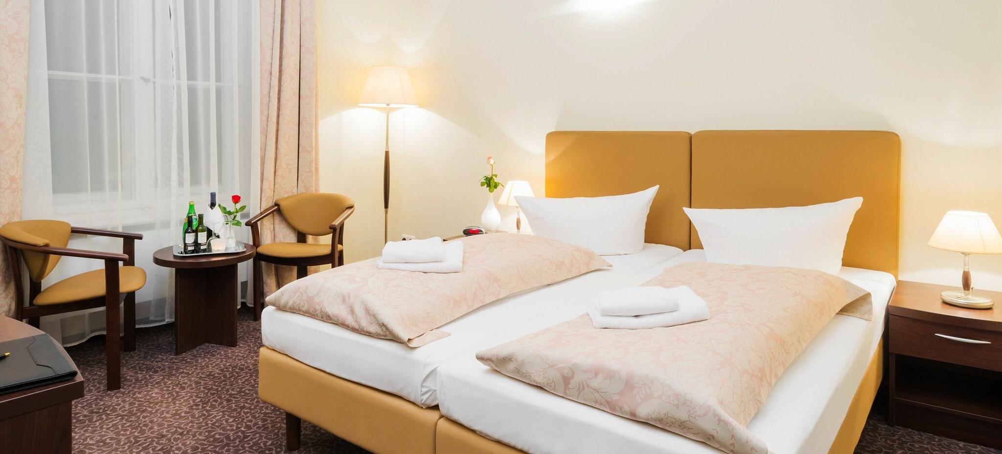 Double Queen Size Bed