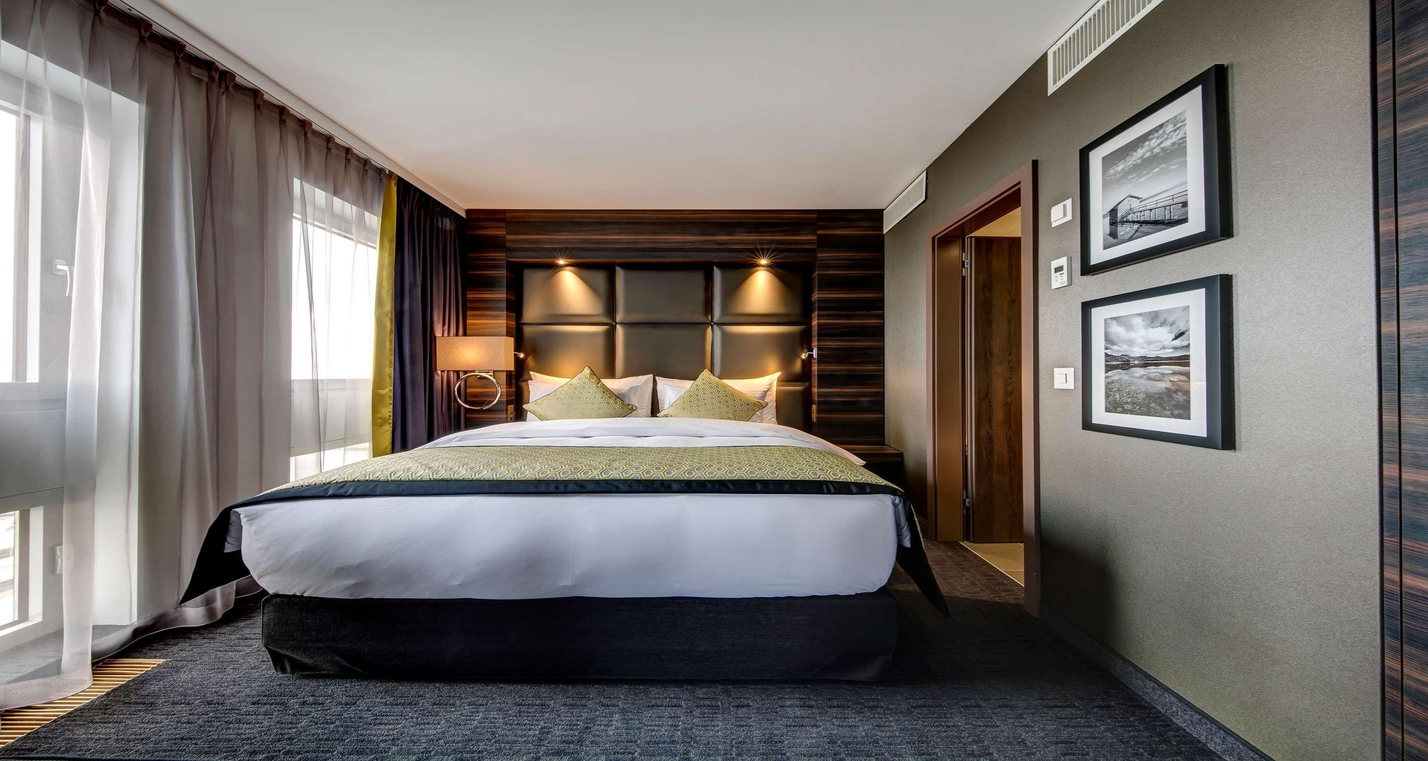 Junior Suite King Bed Non Smoking