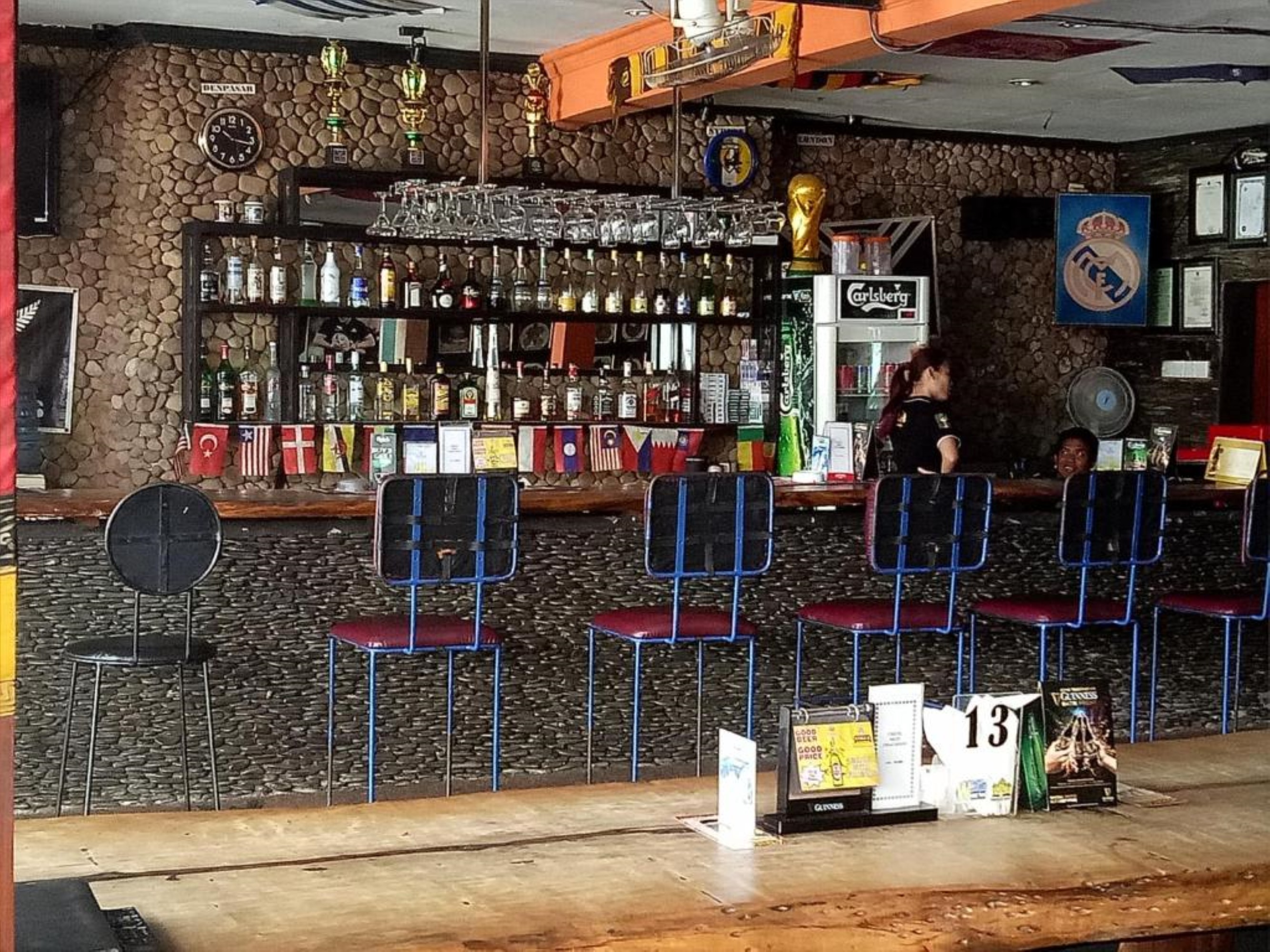 Bar