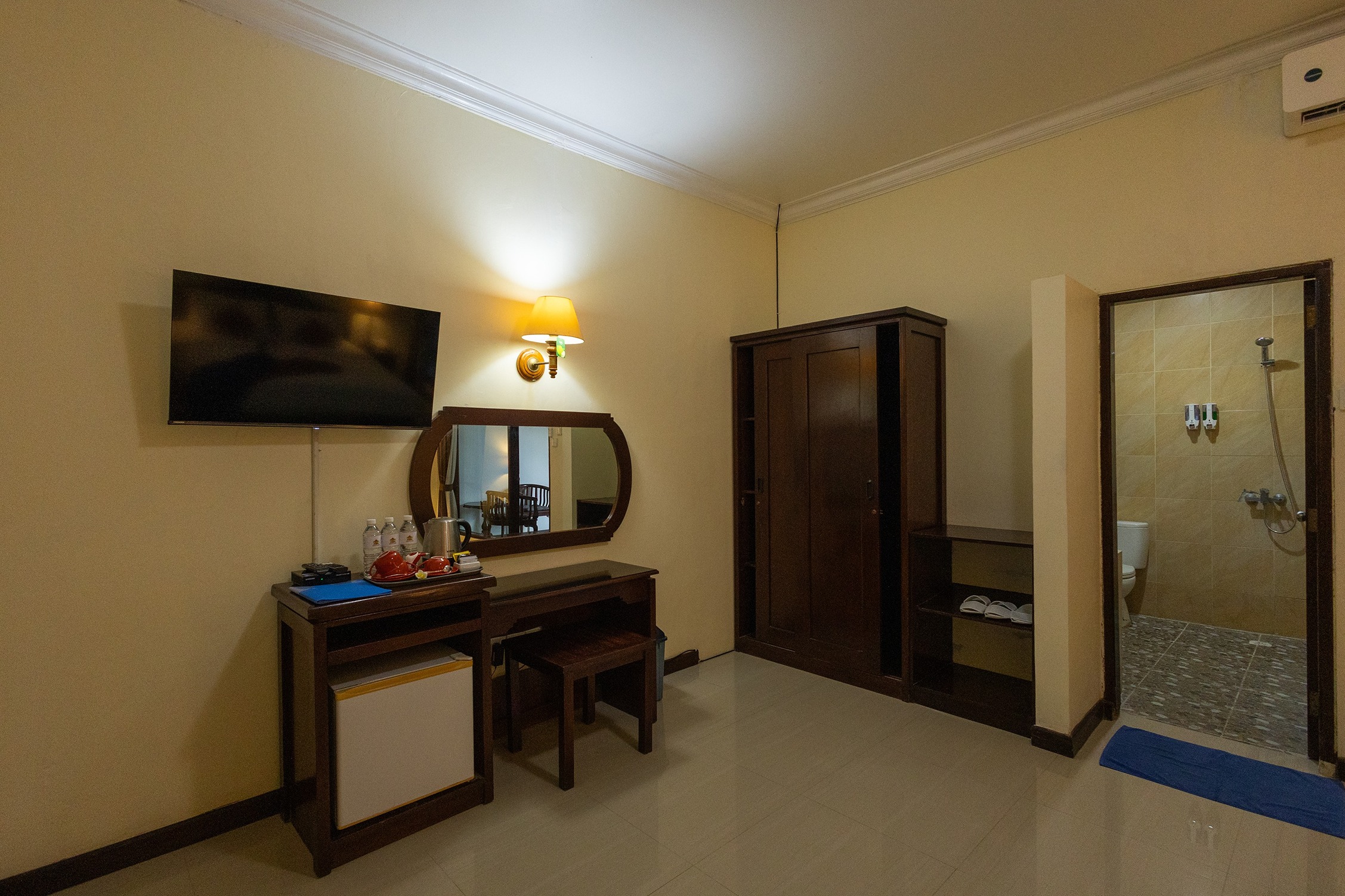 Family Room One Bedroom