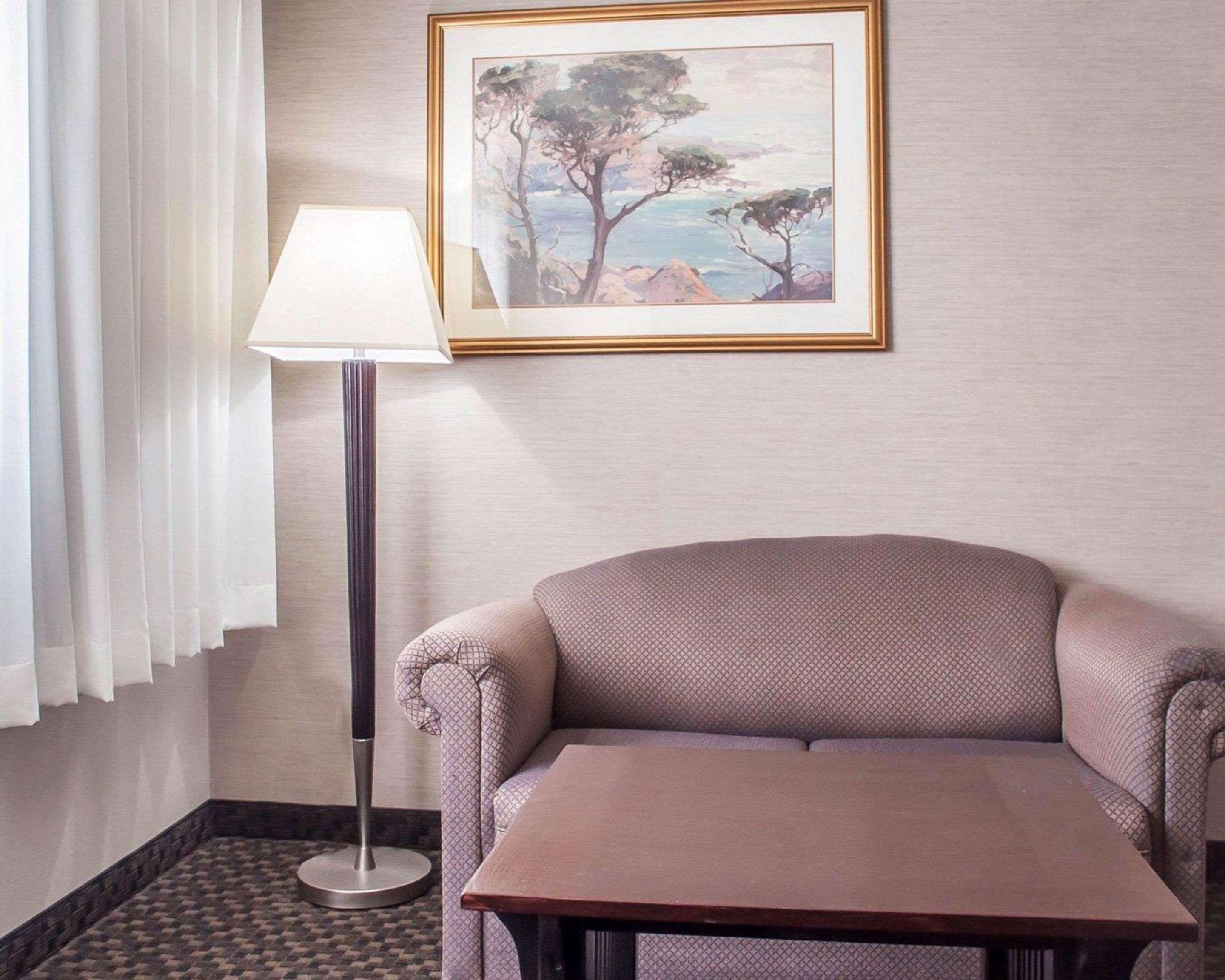 Double King Bed Non Smoking