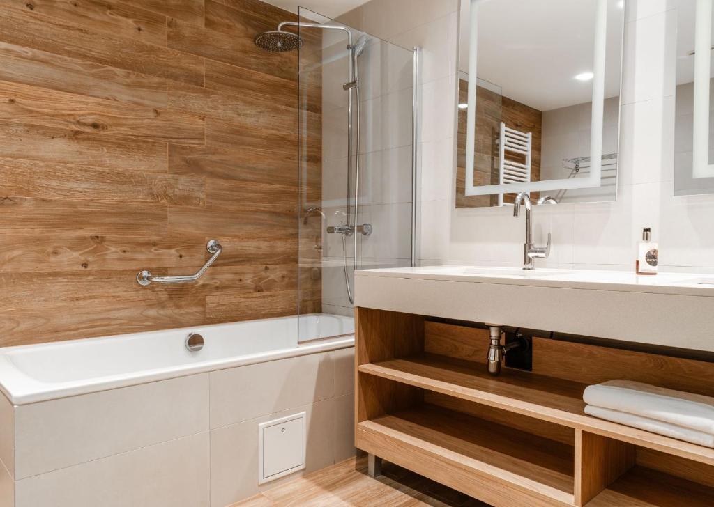 Double Superior with Terrace