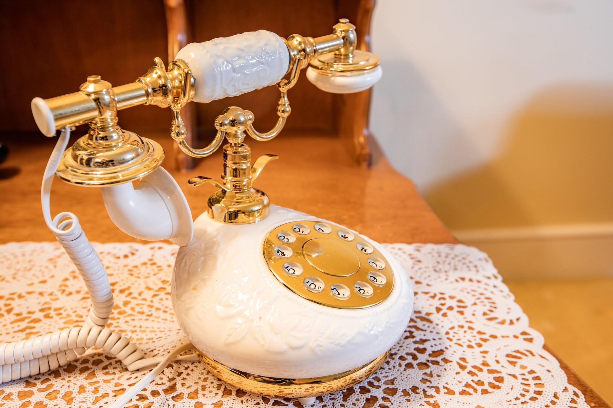 Double Queen Size Bed