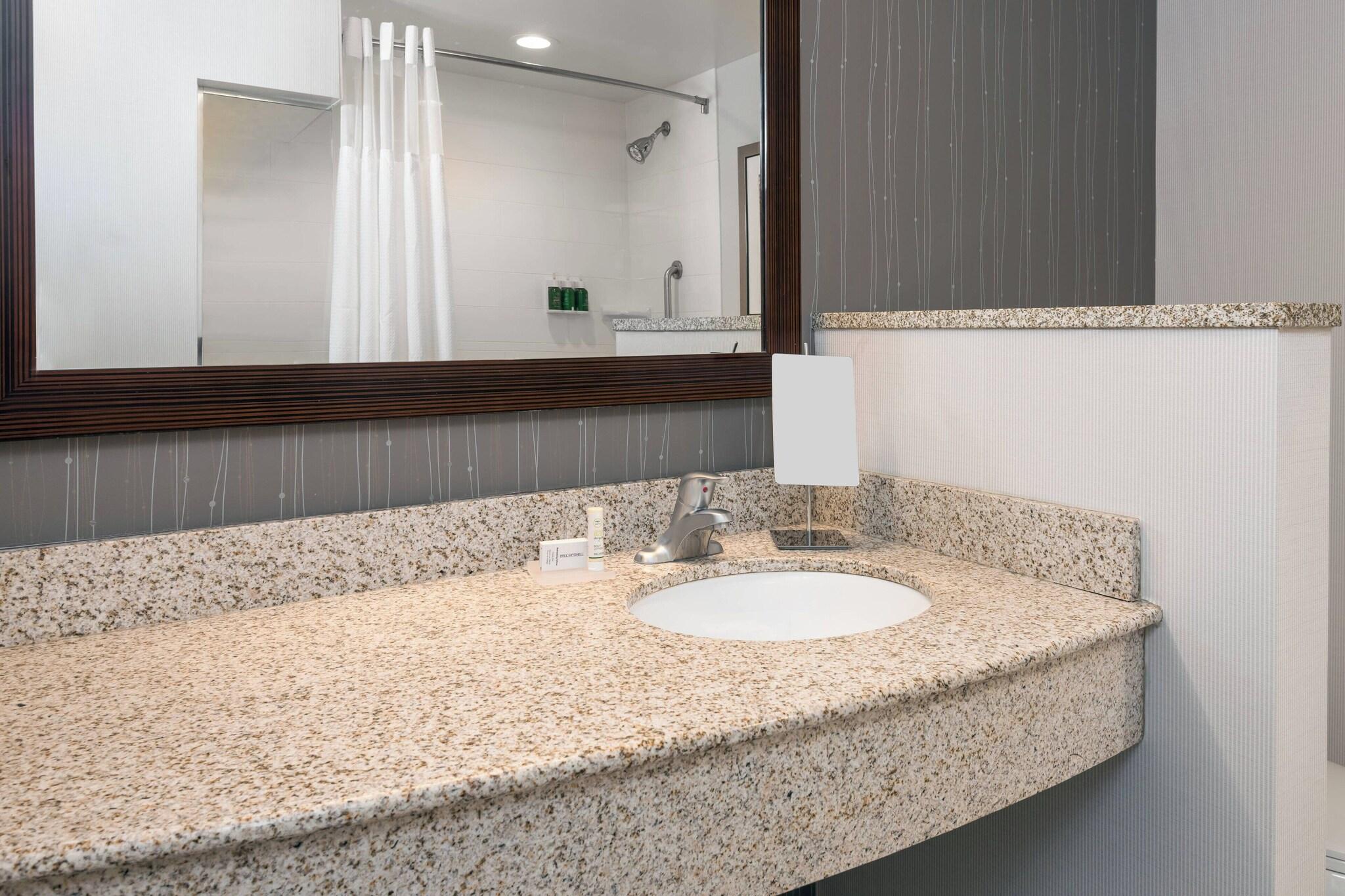 Quadruple Two Queen Beds