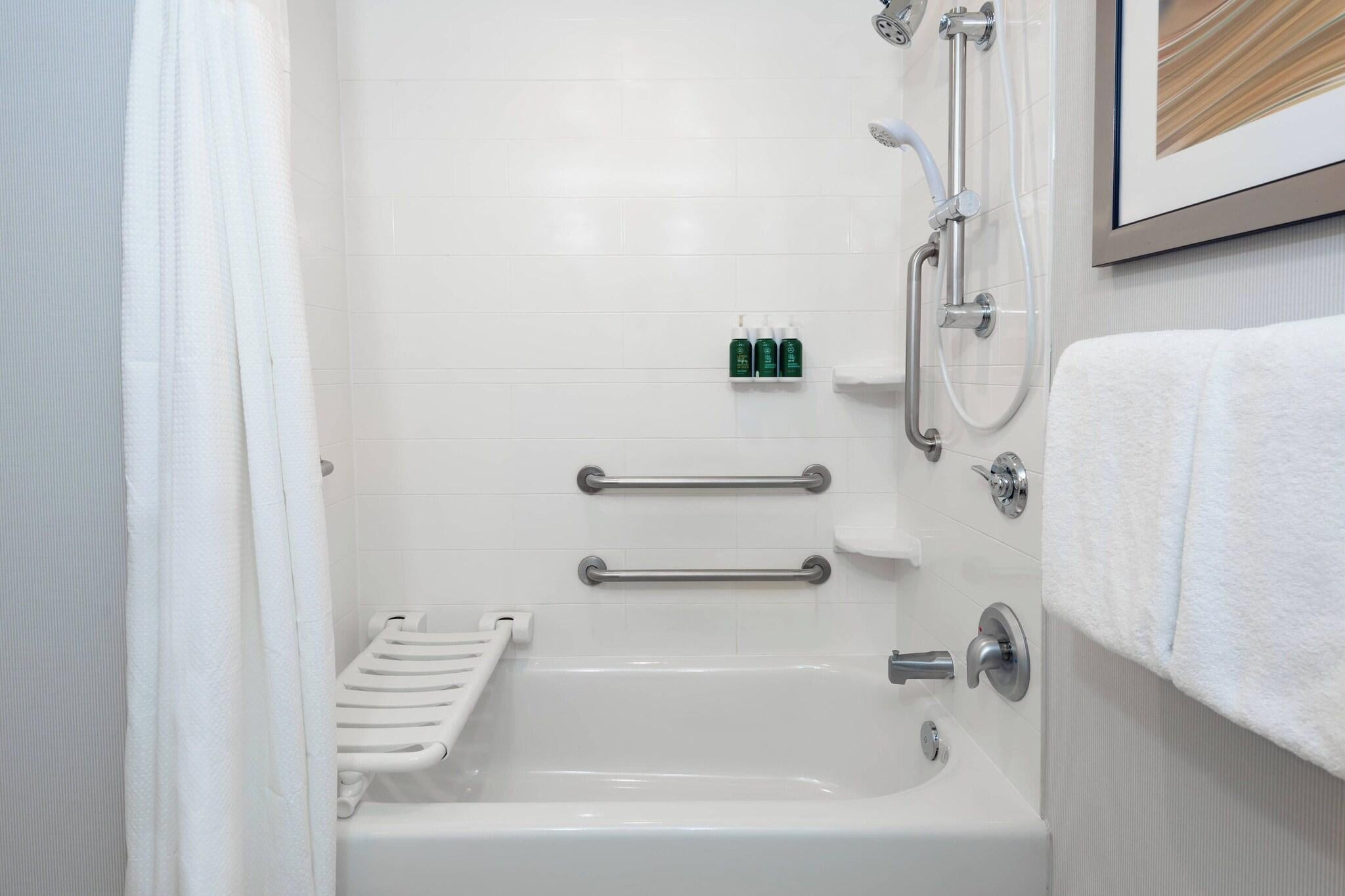 Quadruple Two Queen Beds