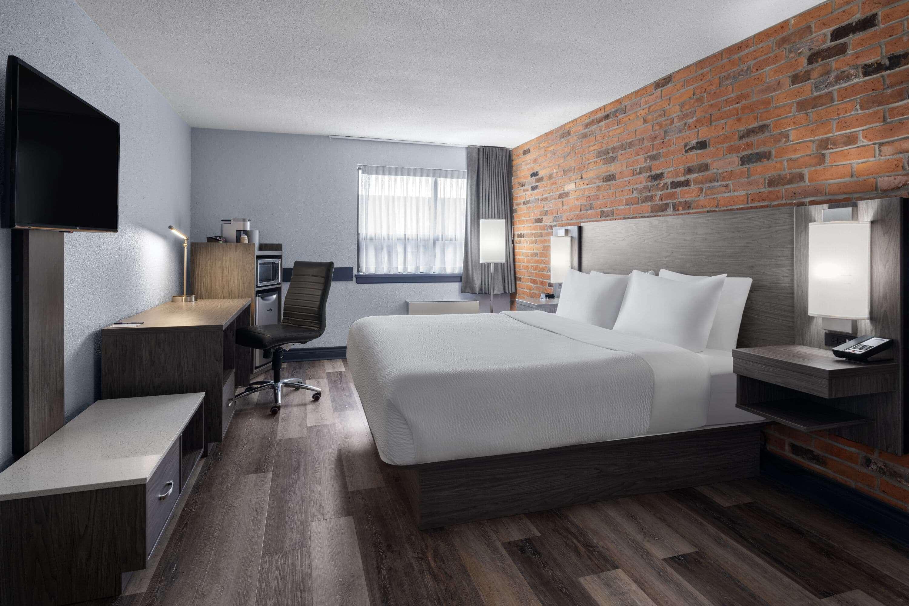 Room Deluxe King Bed