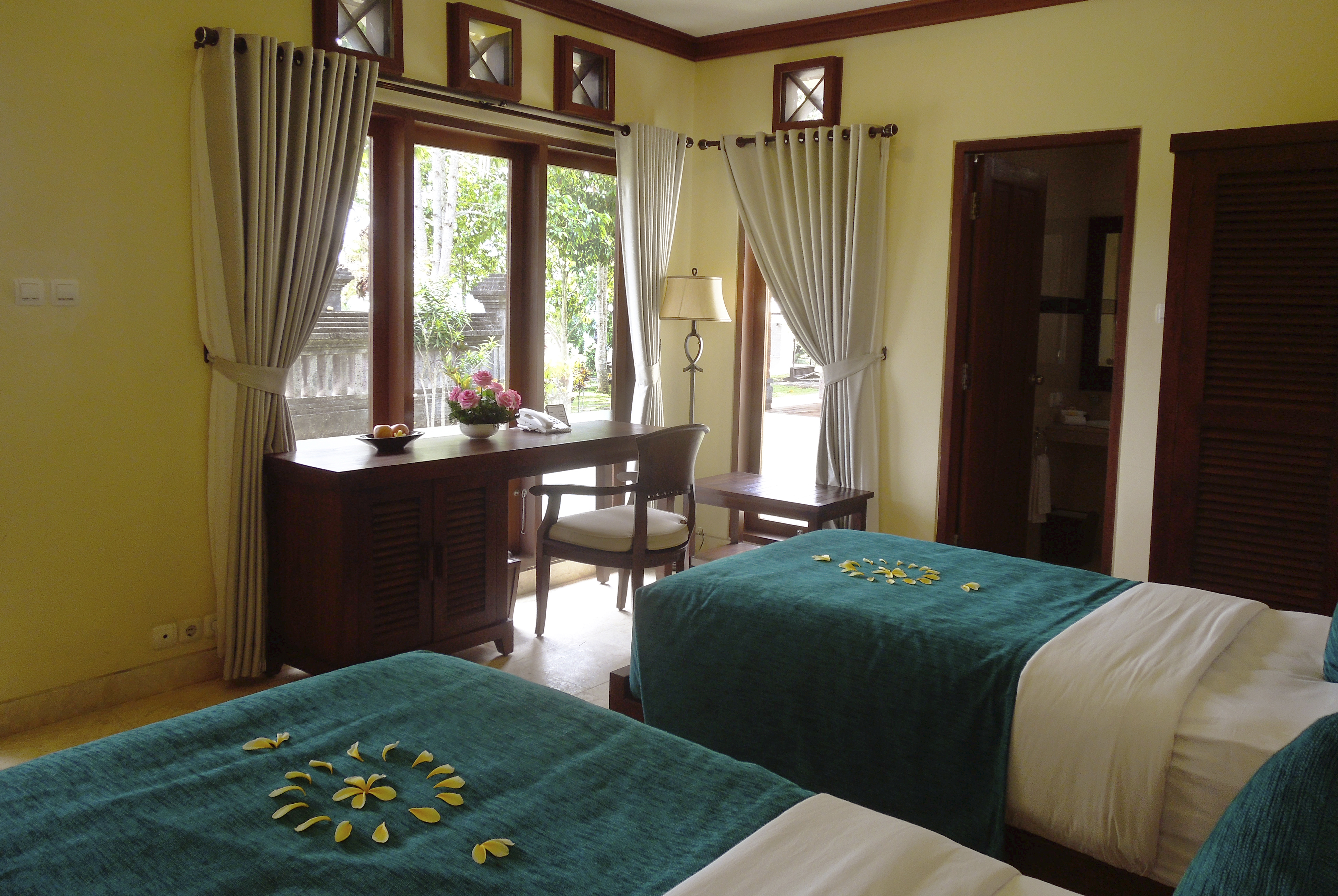 Double or Twin Superior