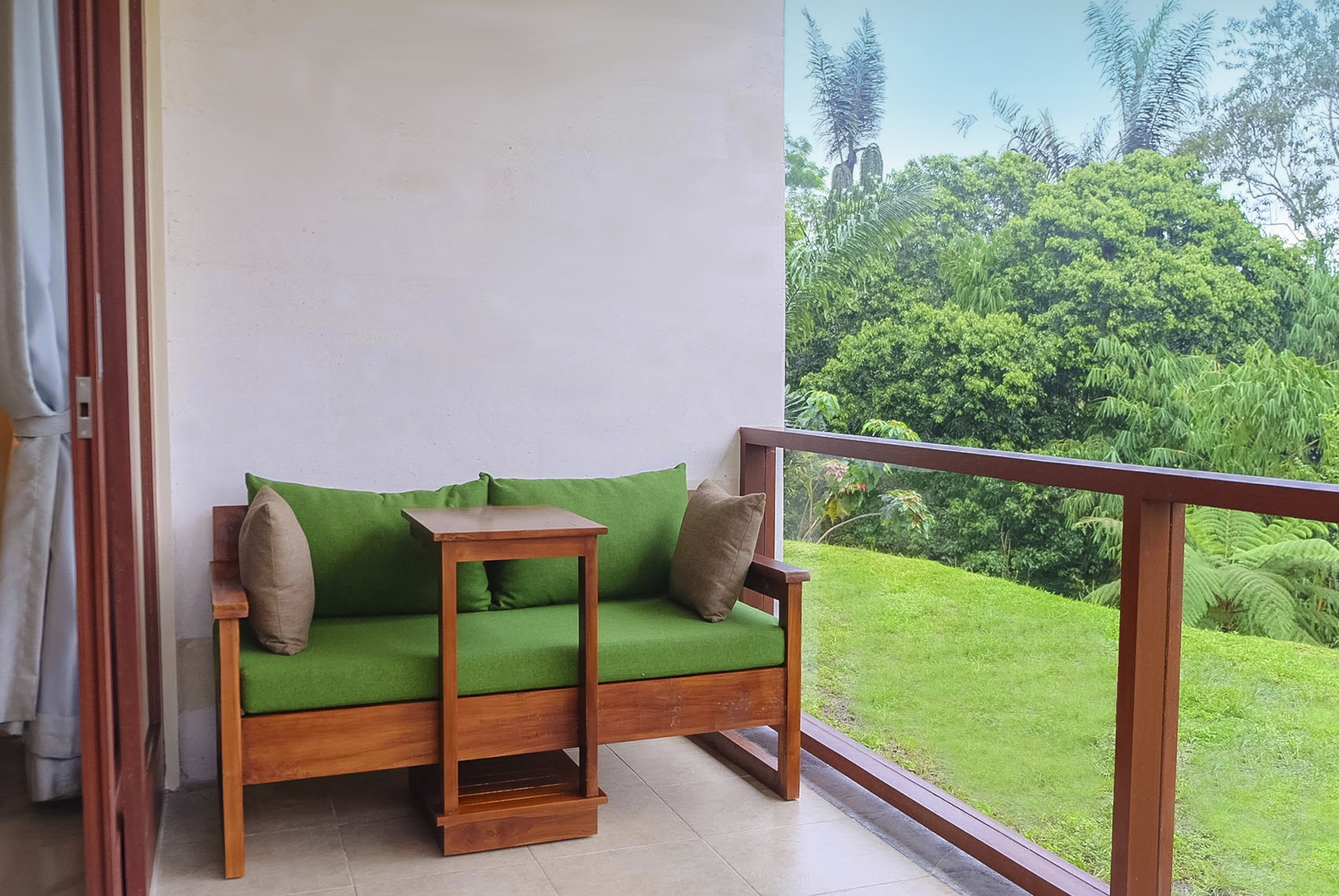 Double or Twin Deluxe