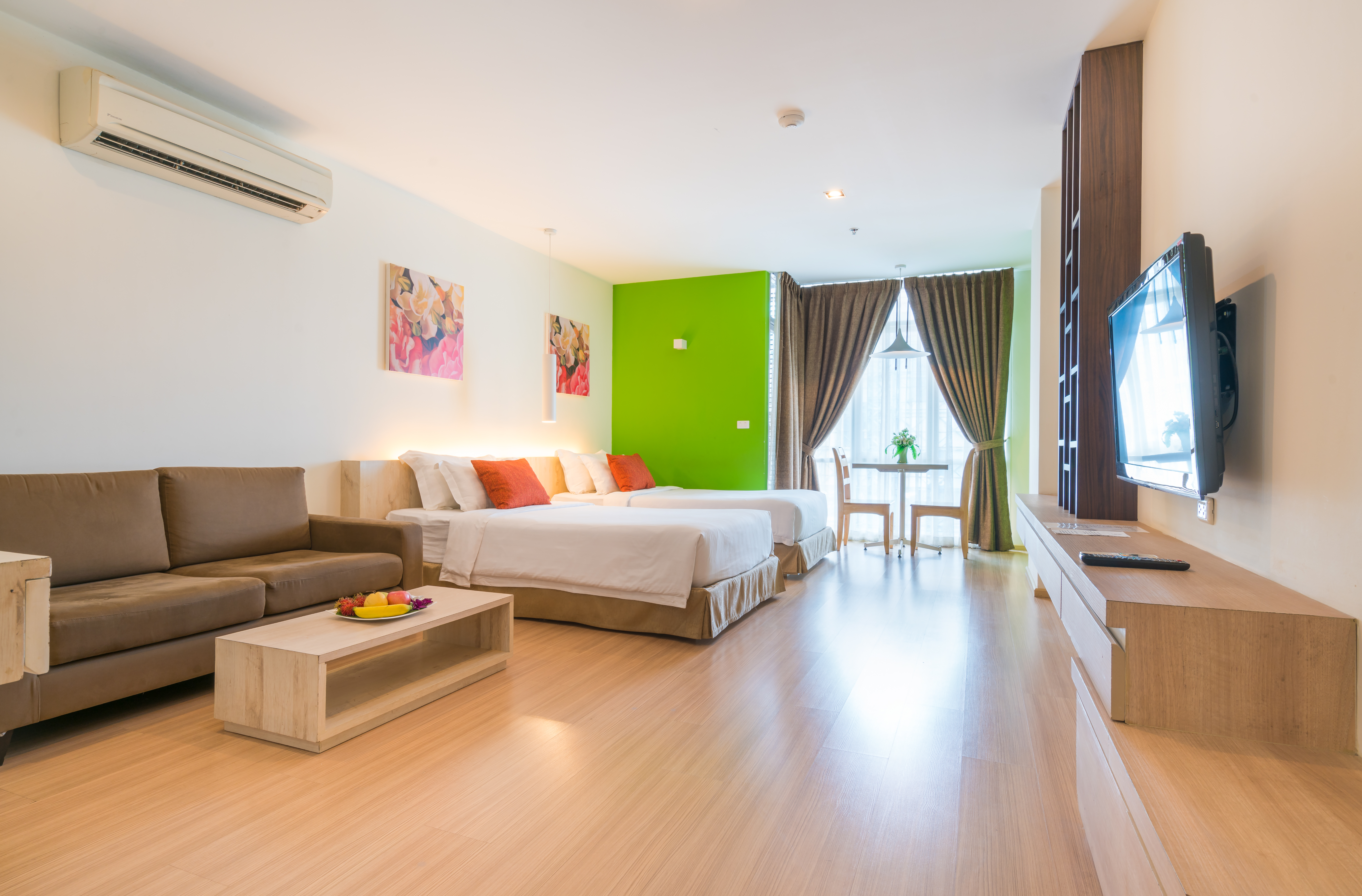 Double or Twin Deluxe