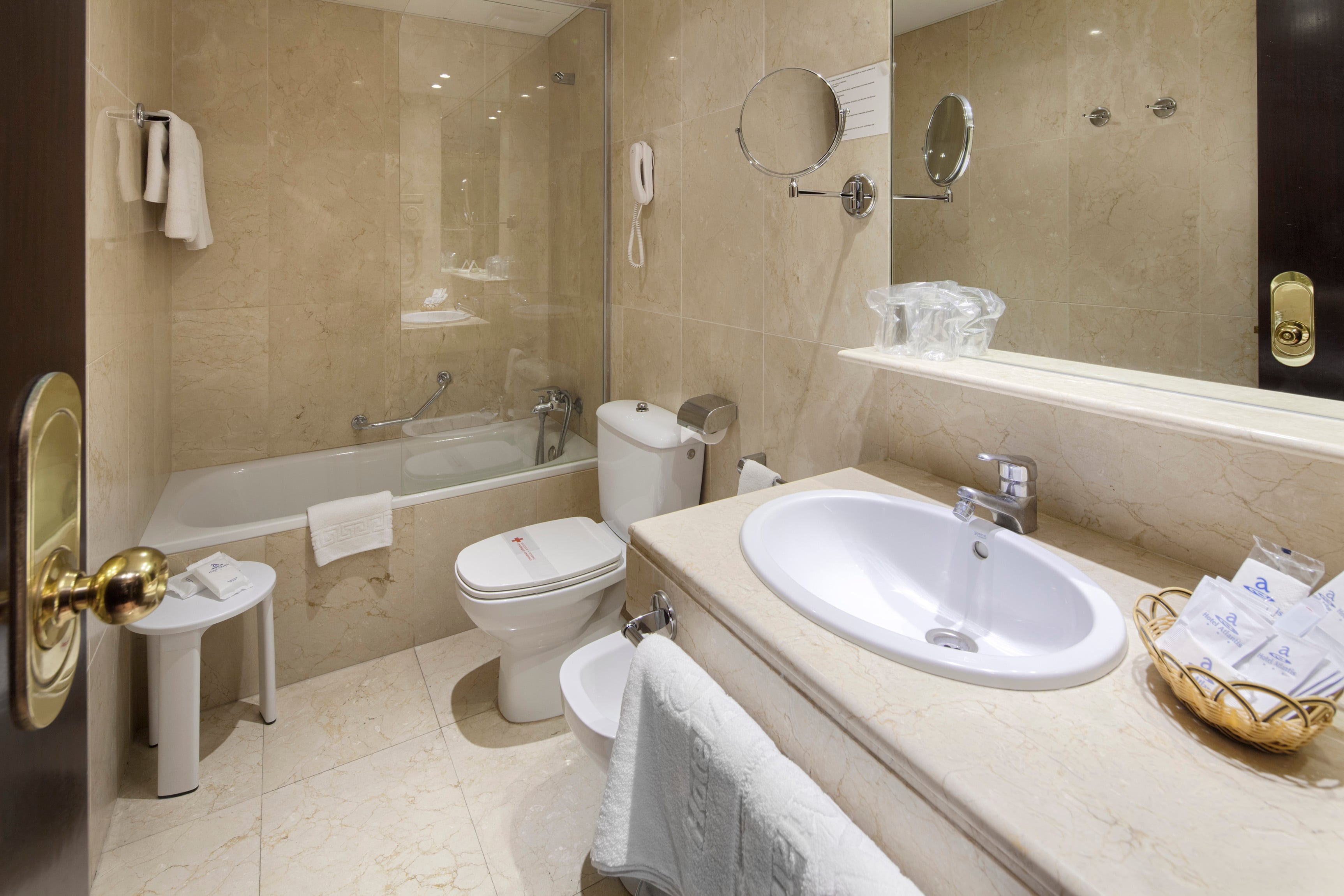 Double Single Superior