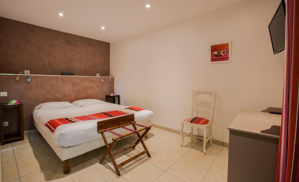 Family Room Garden View