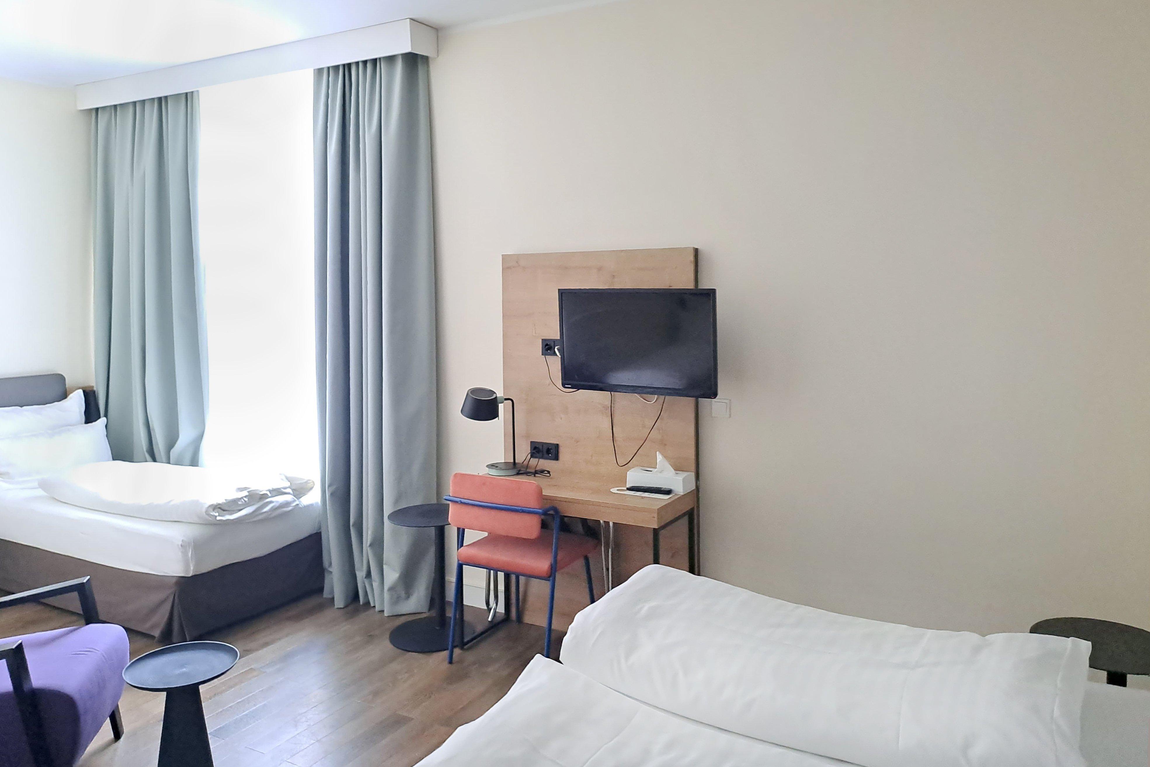 Double Premium Queen Bed