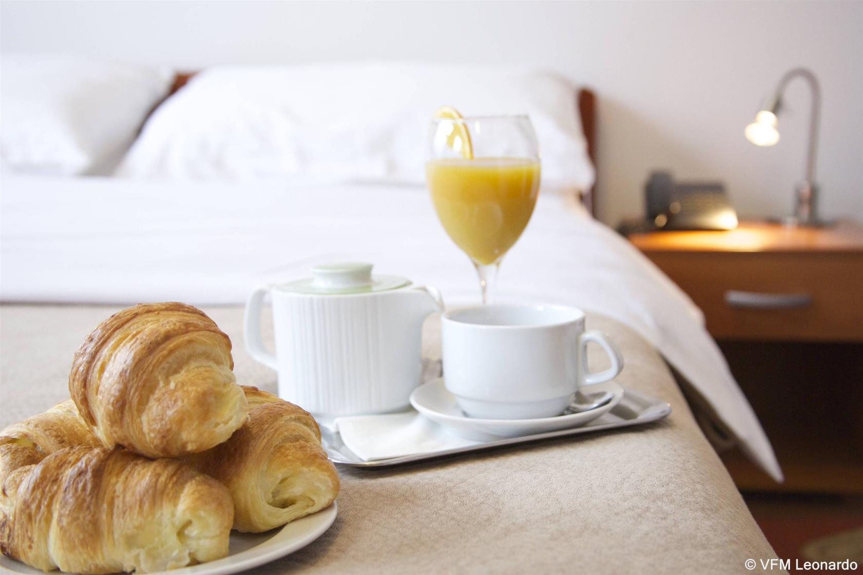 Double or Twin Standard