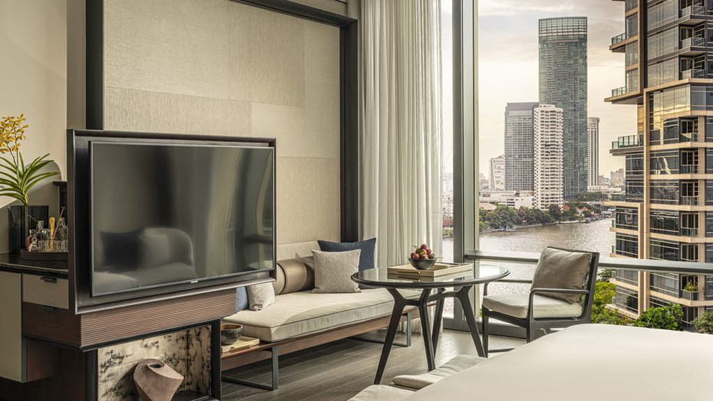 Twin Deluxe River View