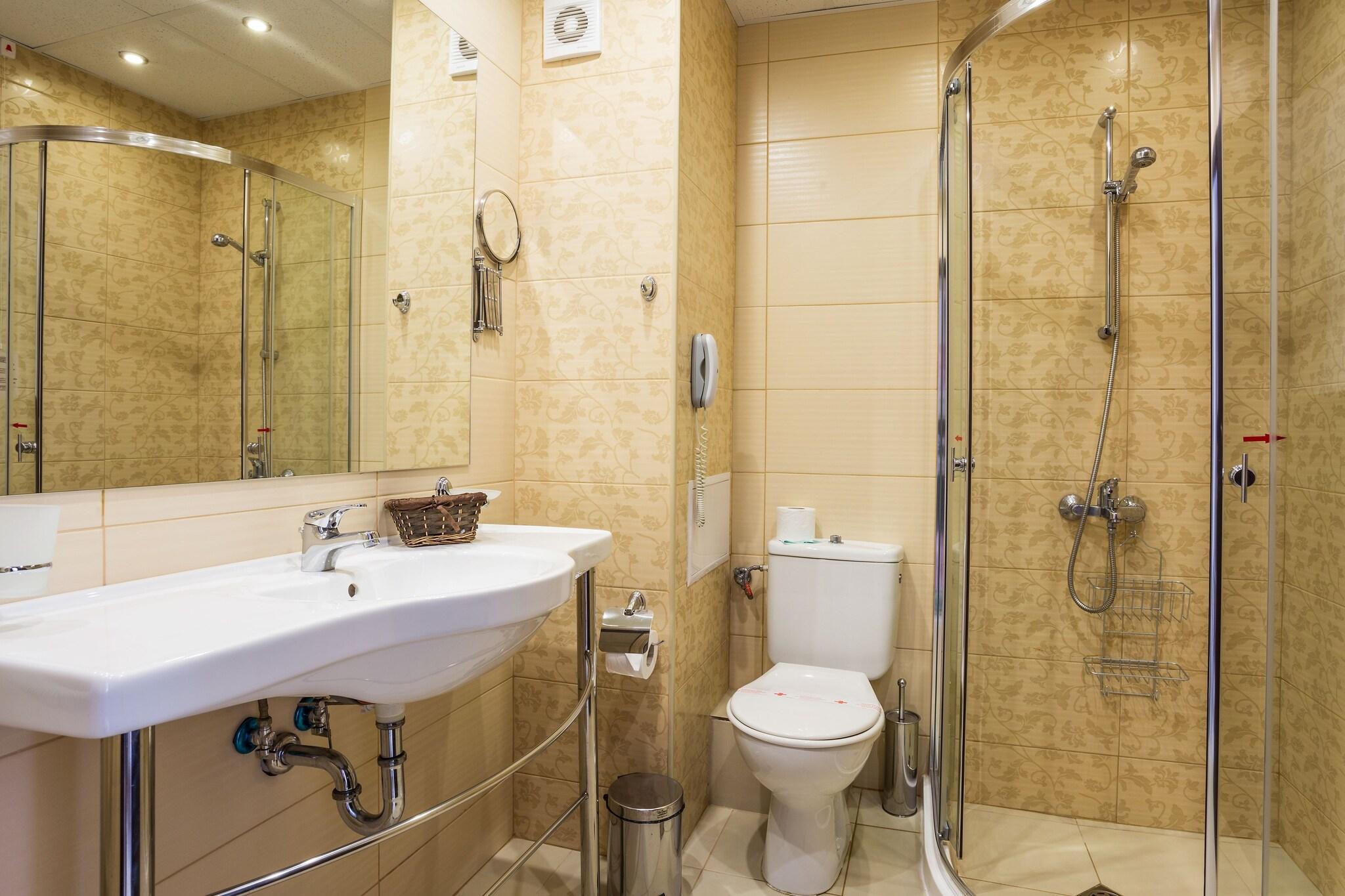 Suite Queen Size Bed