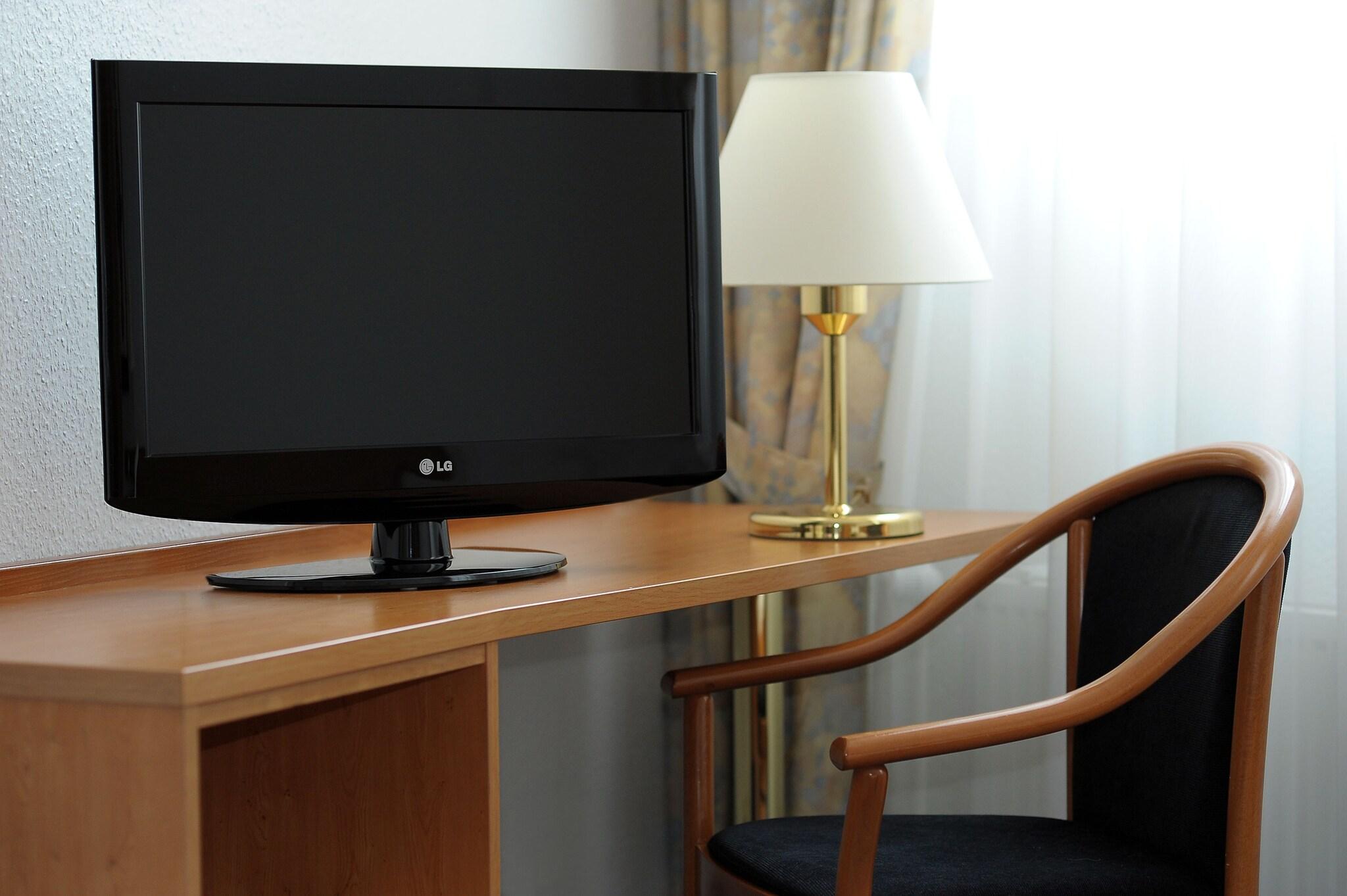 Quadruple Three Beds