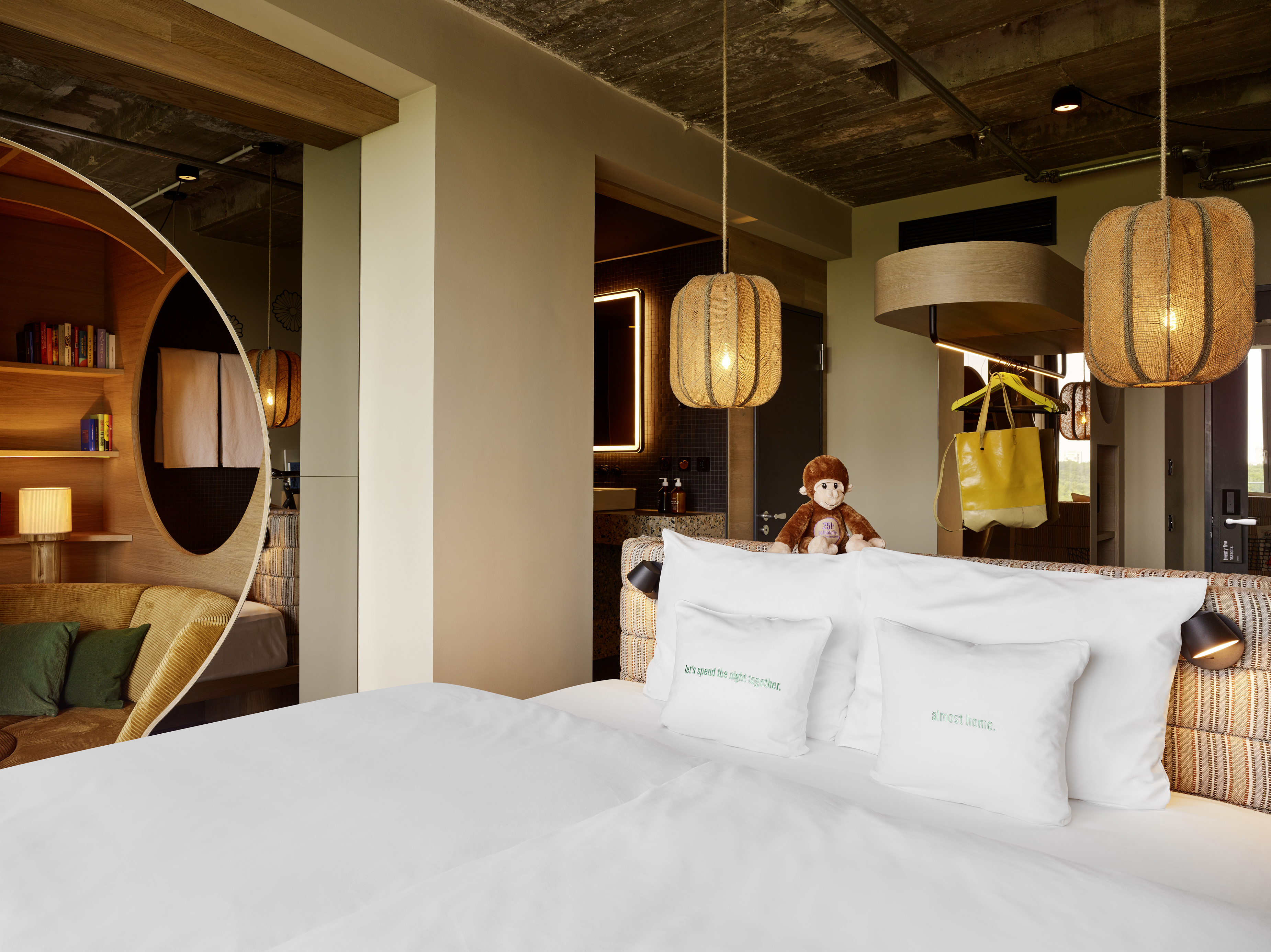 Double King Size Bed