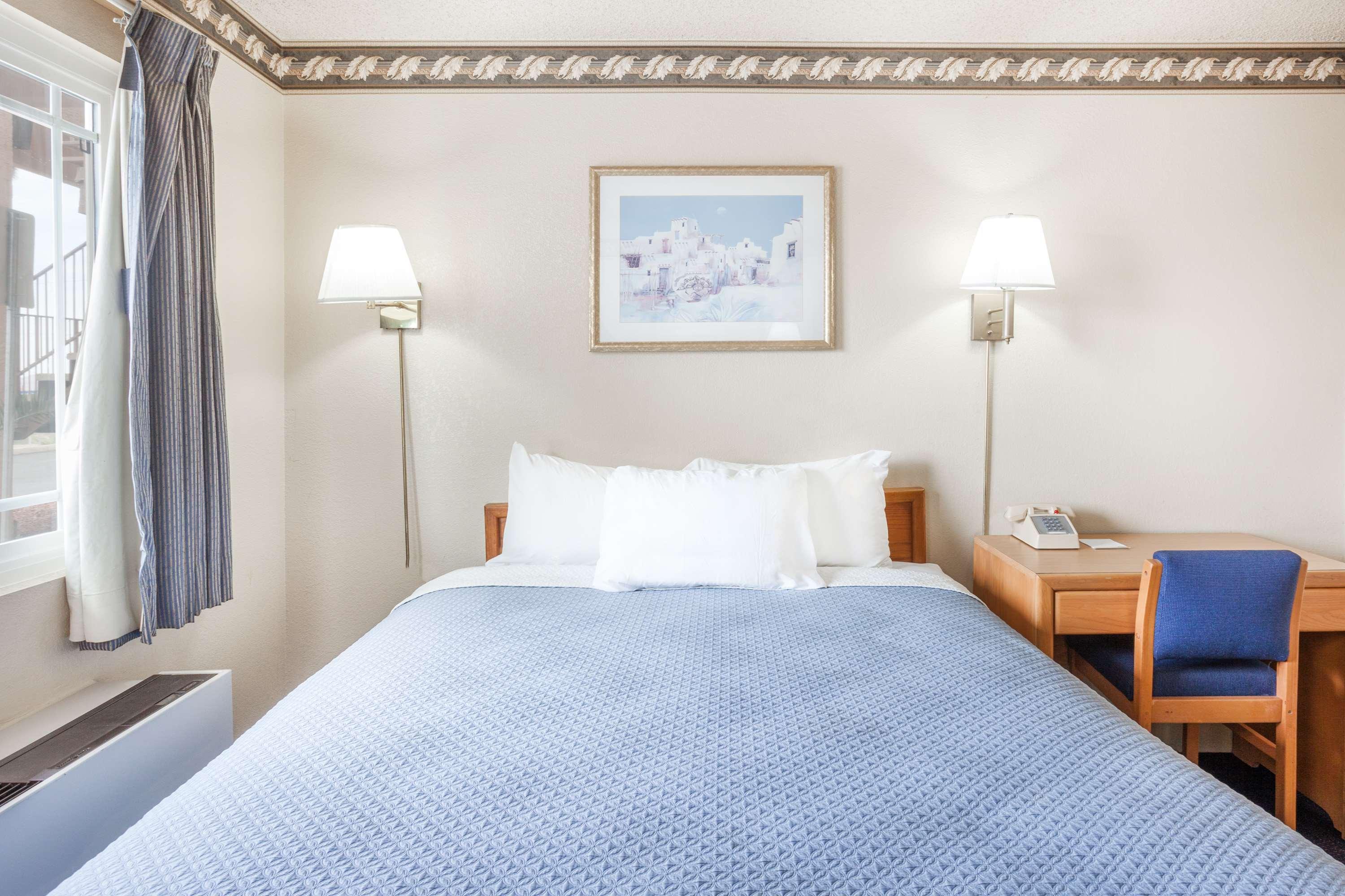 Double Queen Size Bed