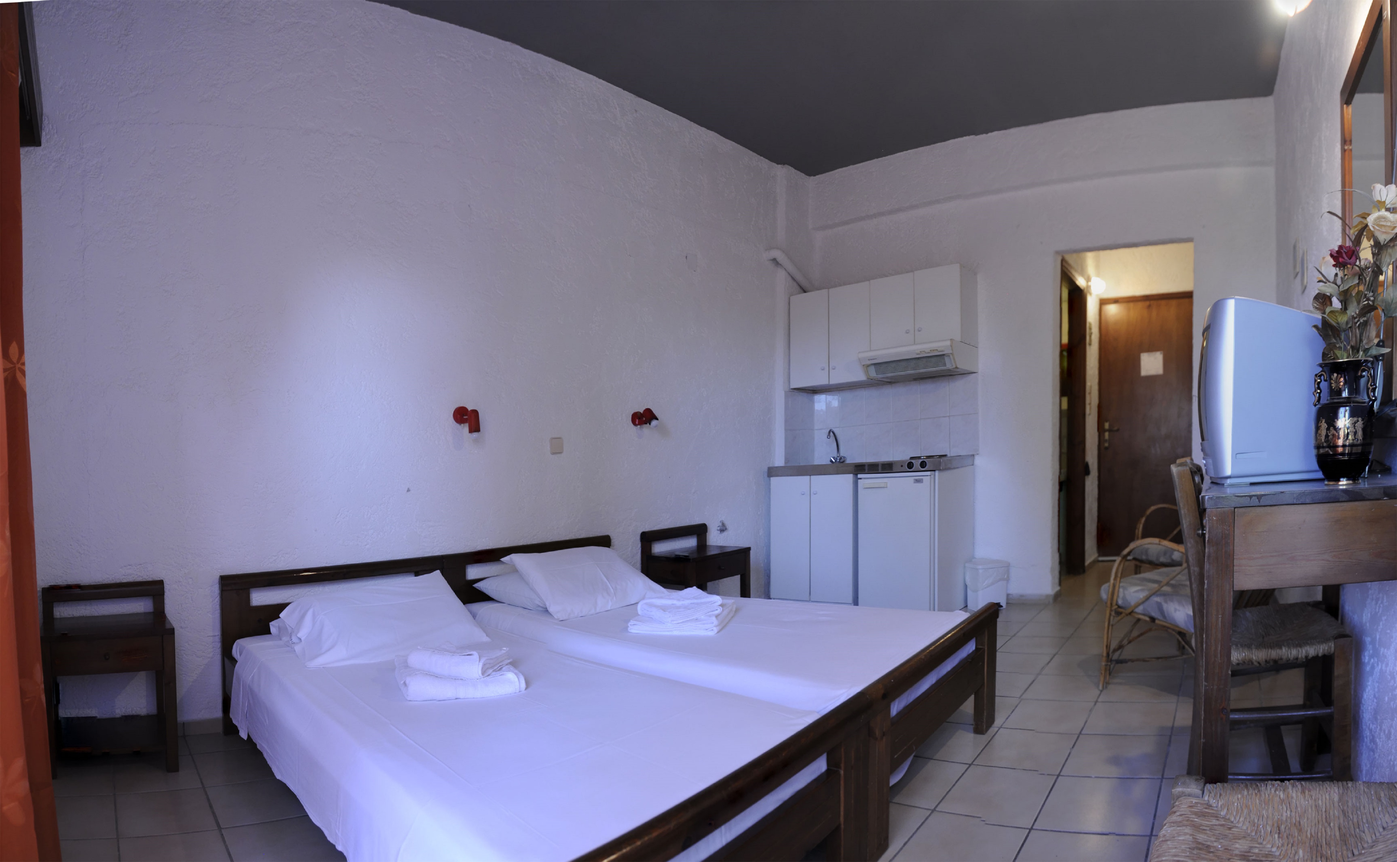 Double or Twin Standard