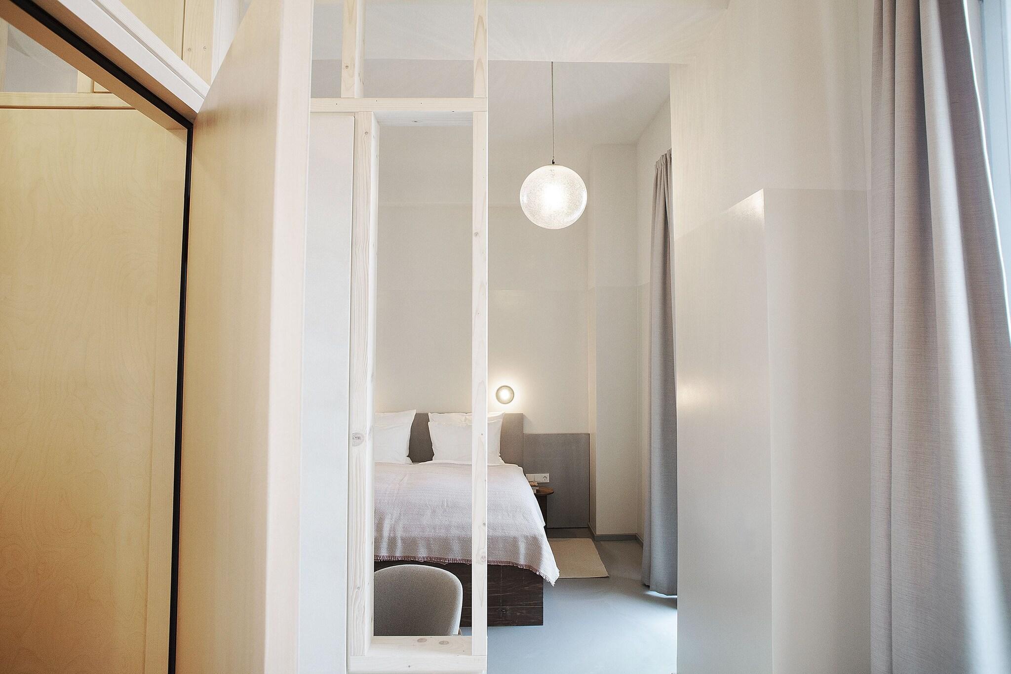 Double King Size Bed