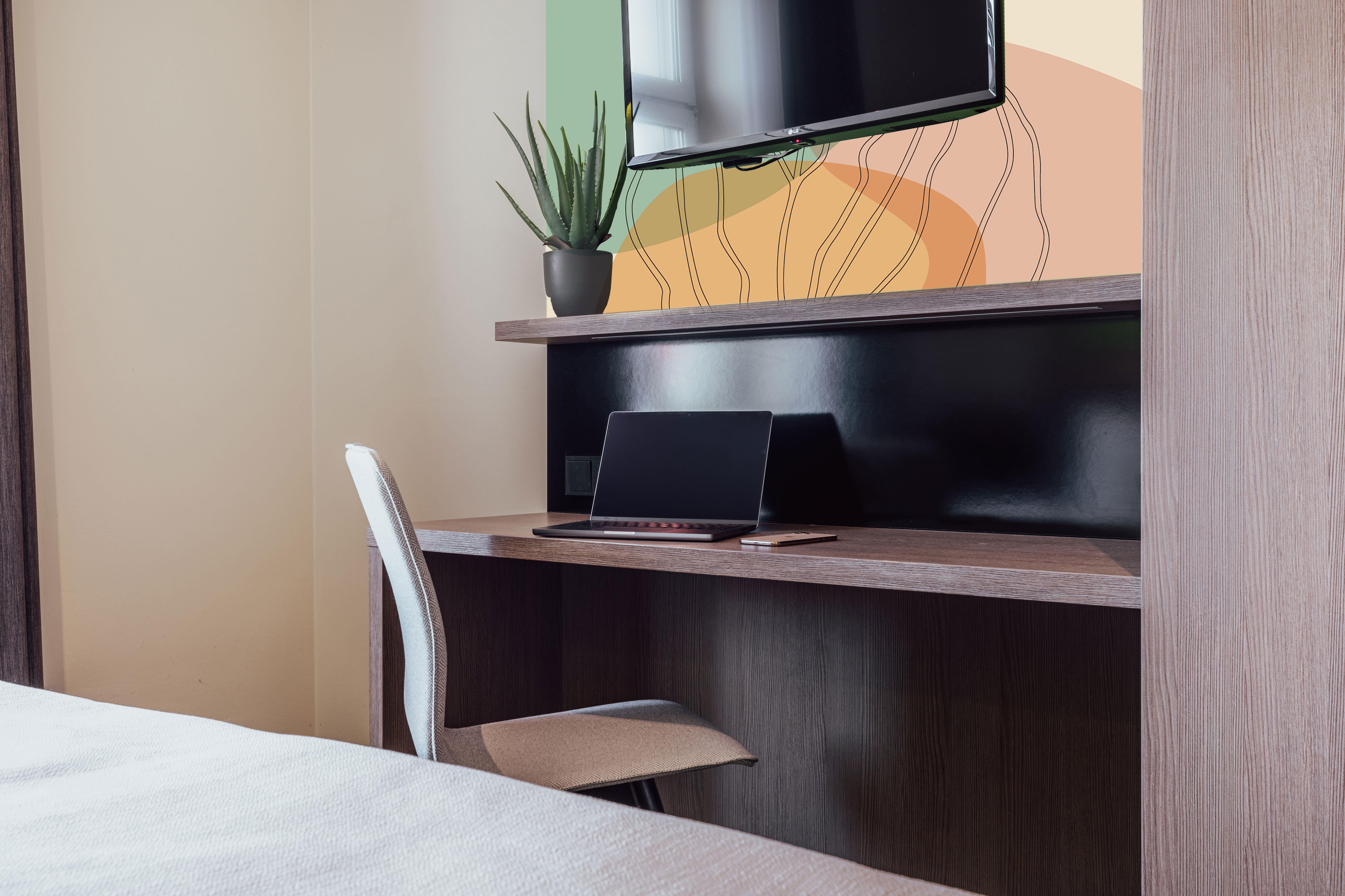 Double Accessible-queen Size Bed