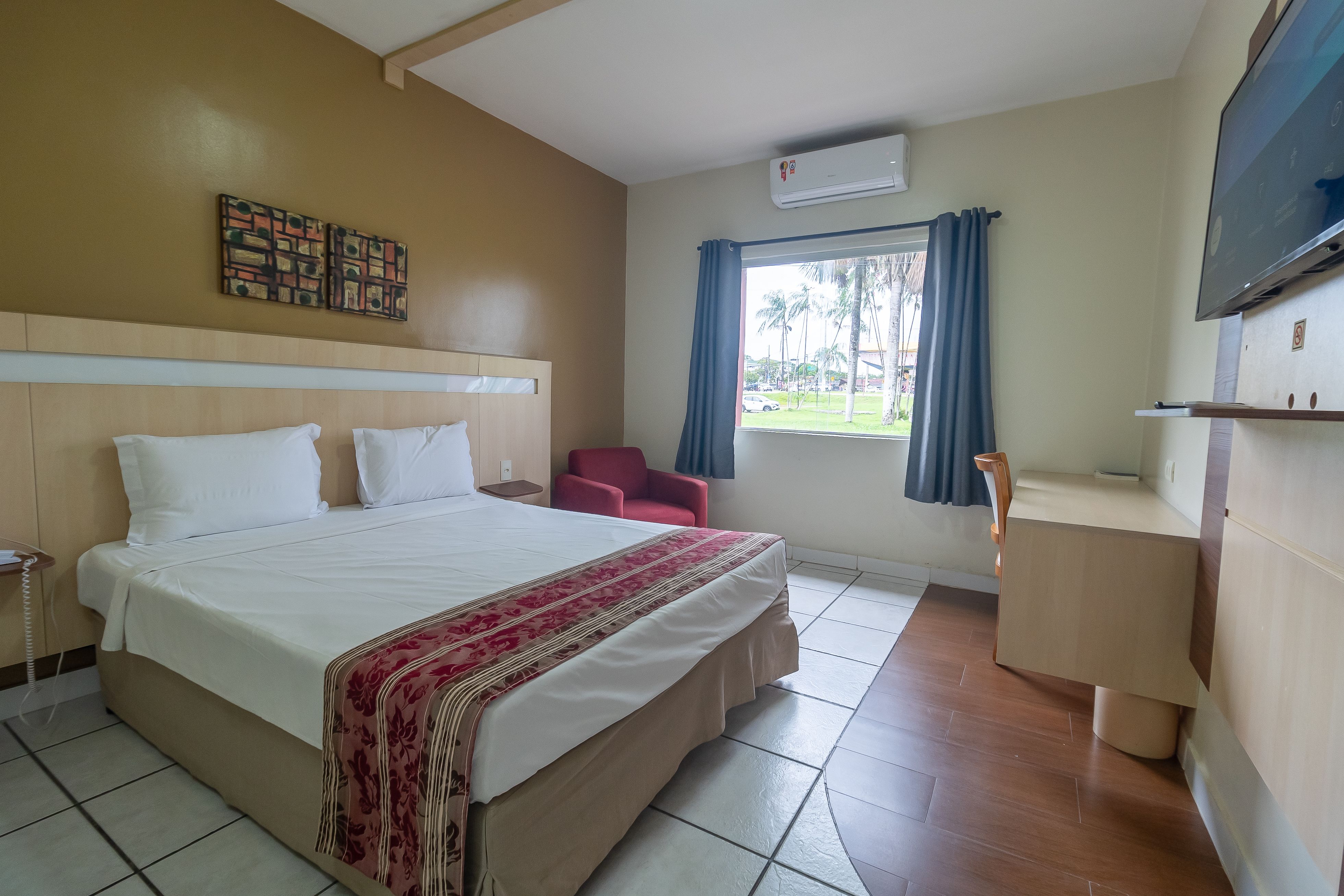 Room Premium