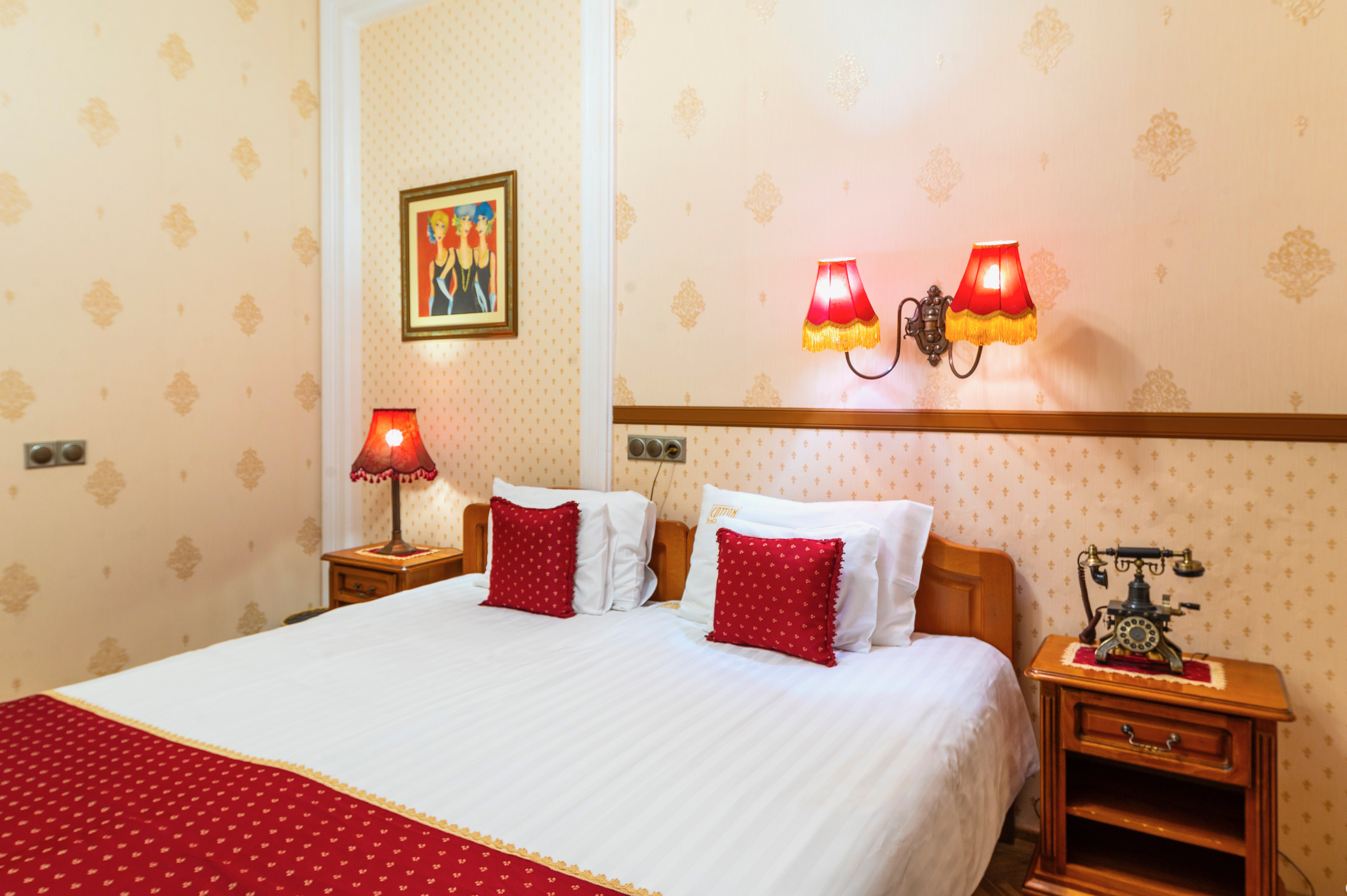 Double or Twin Standard