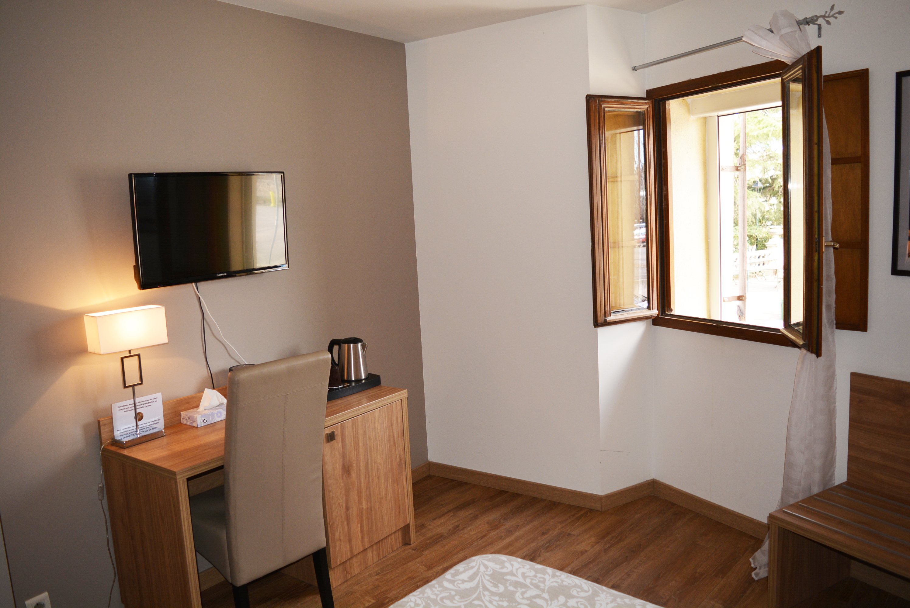 Double or Twin Standard