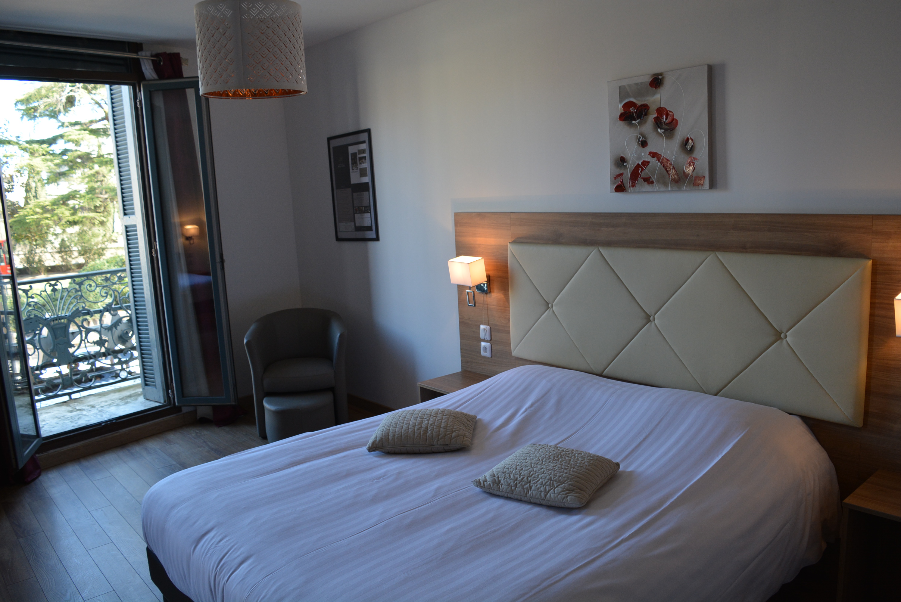 Double or Twin Standard