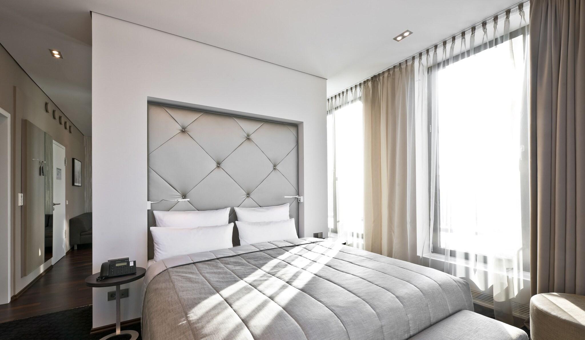 Junior Suite King Size Bed