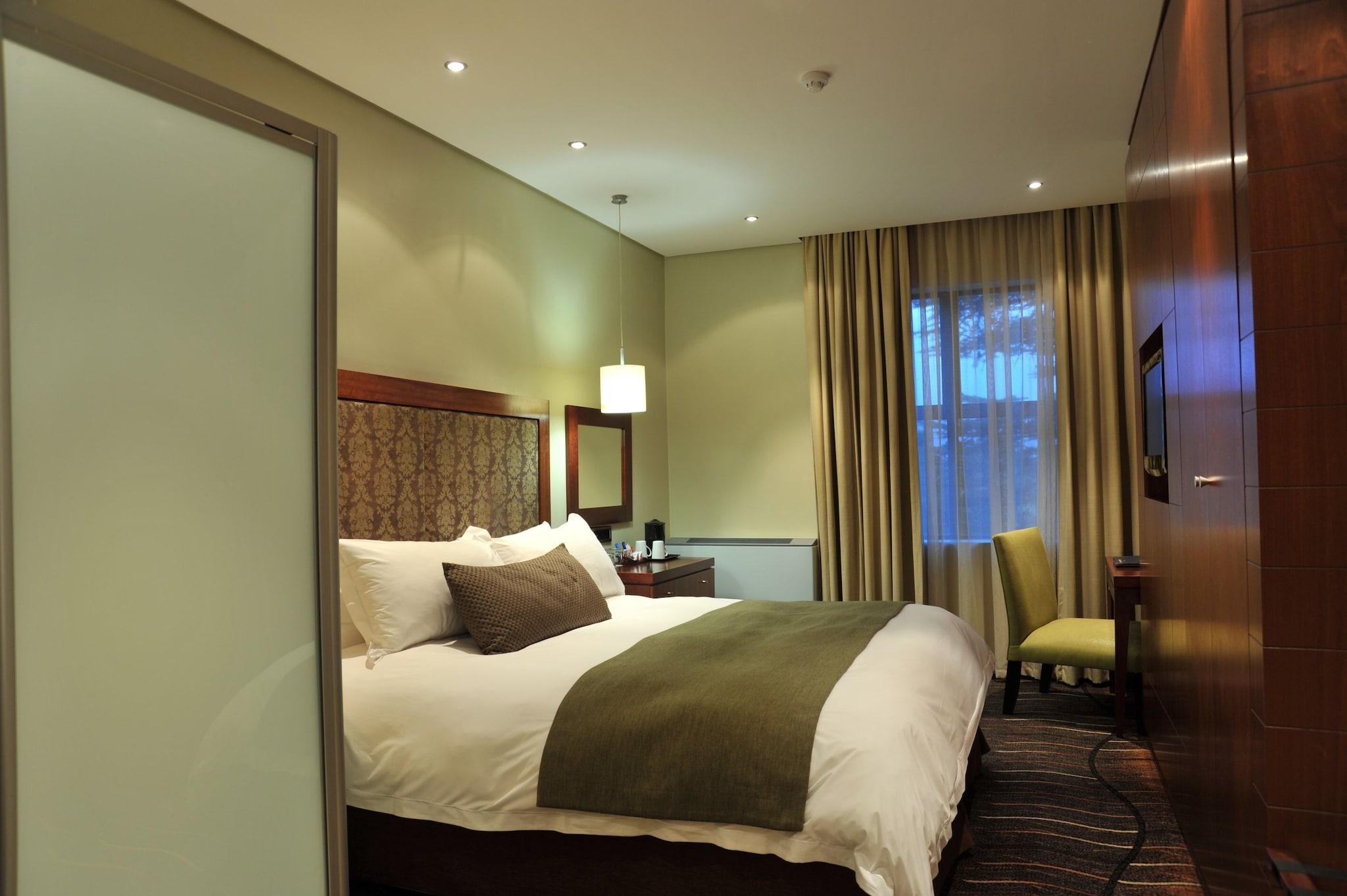 Double King Size Bed