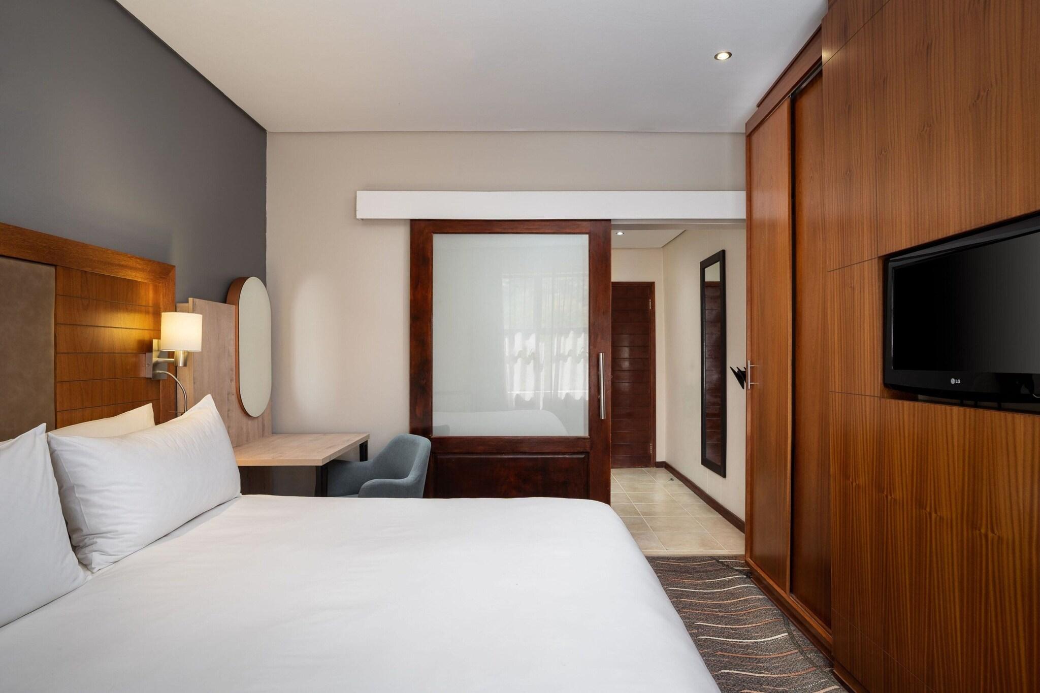 Double King Size Bed