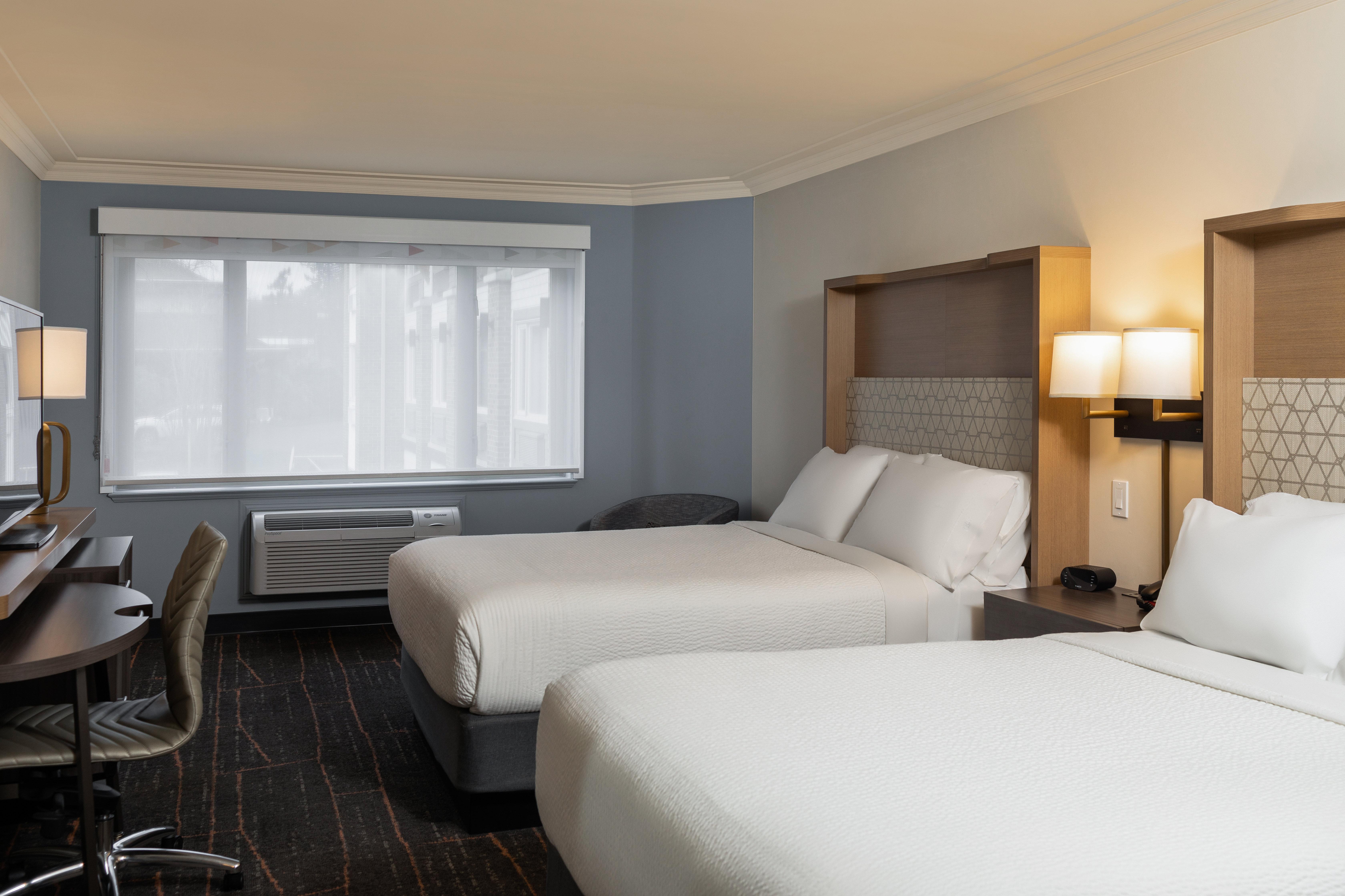 Double Two Queen Beds