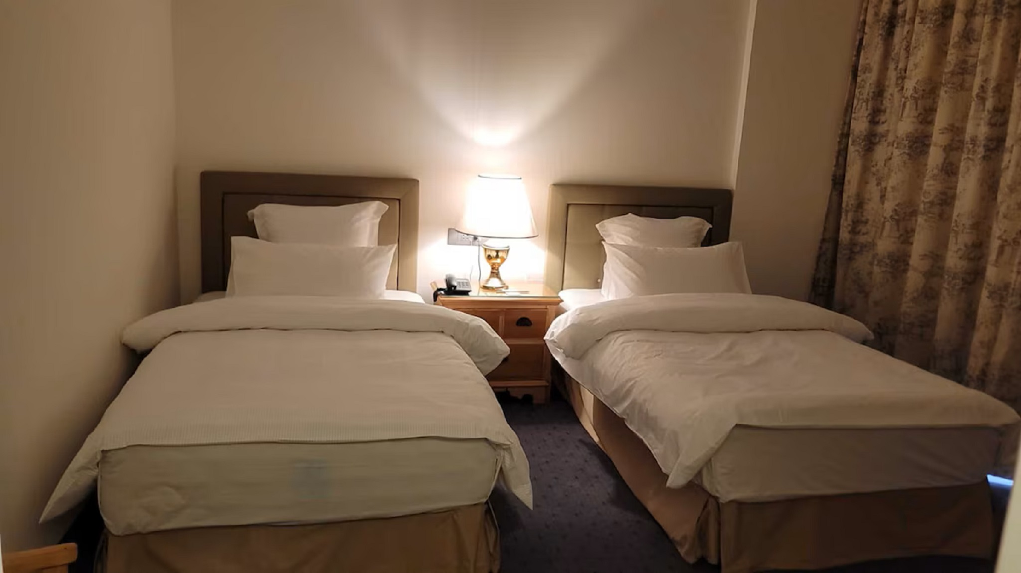 Double or Twin Deluxe