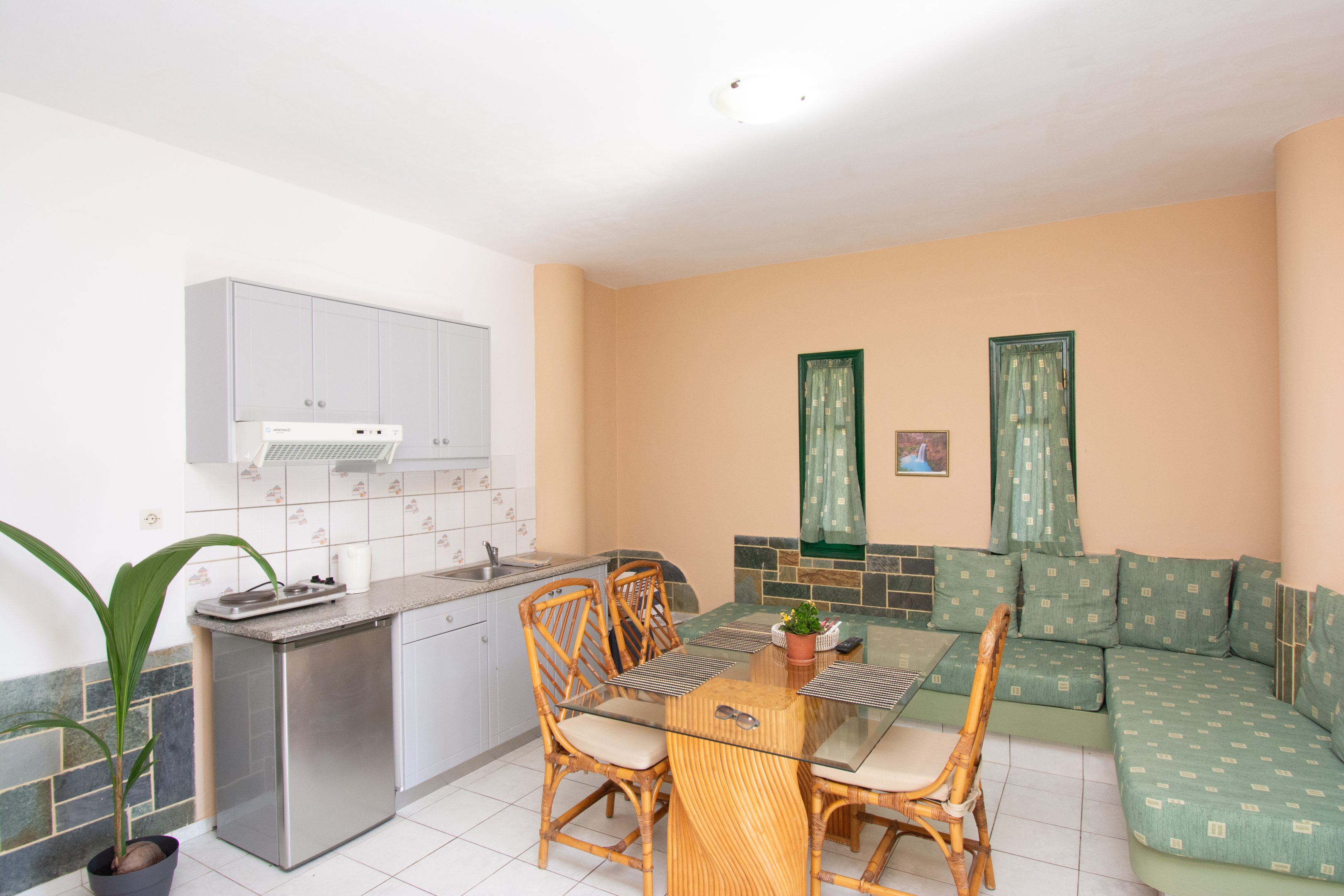 Apartment One Bedroom One Bathroom