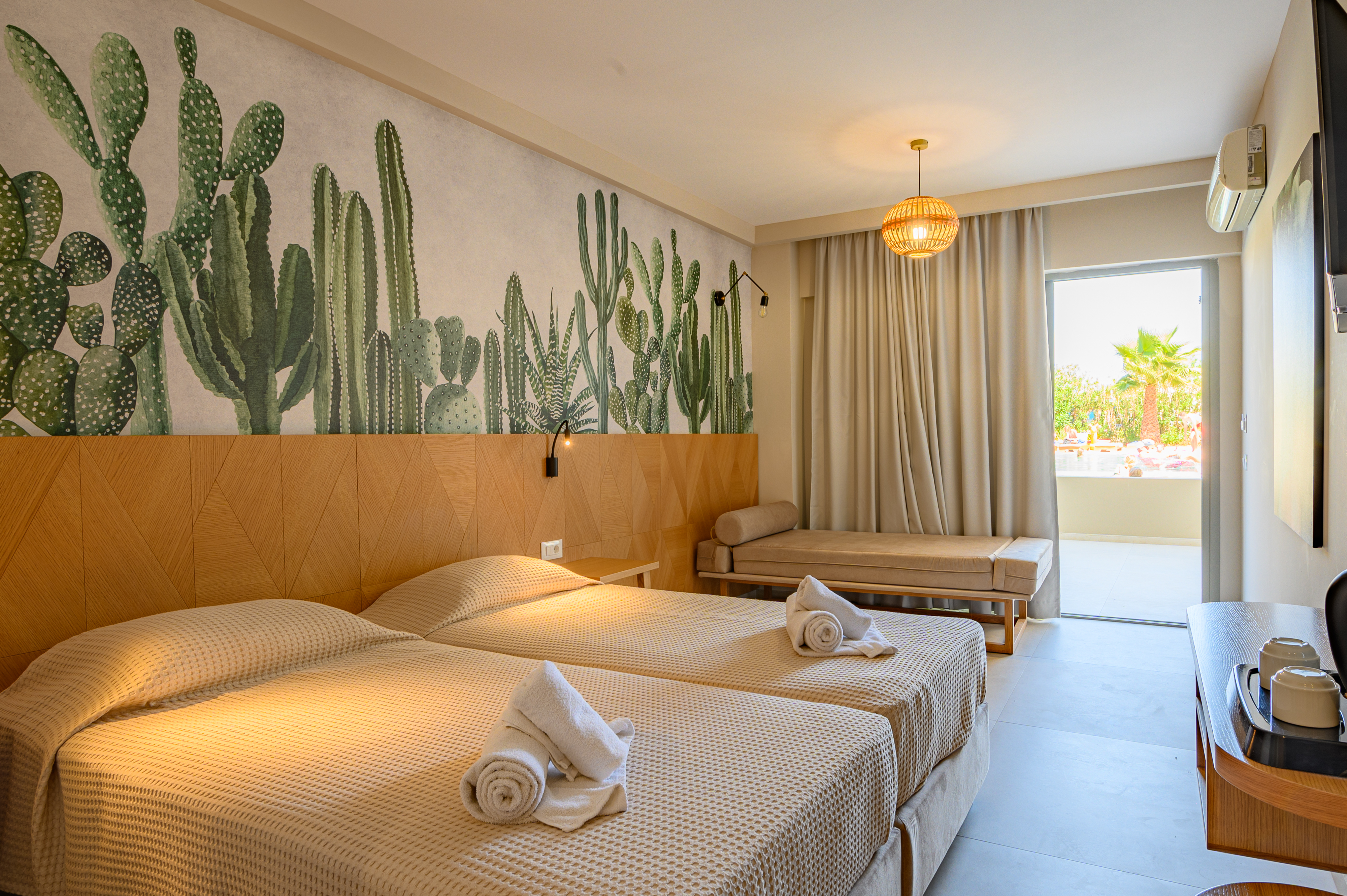 Double or Twin Superior