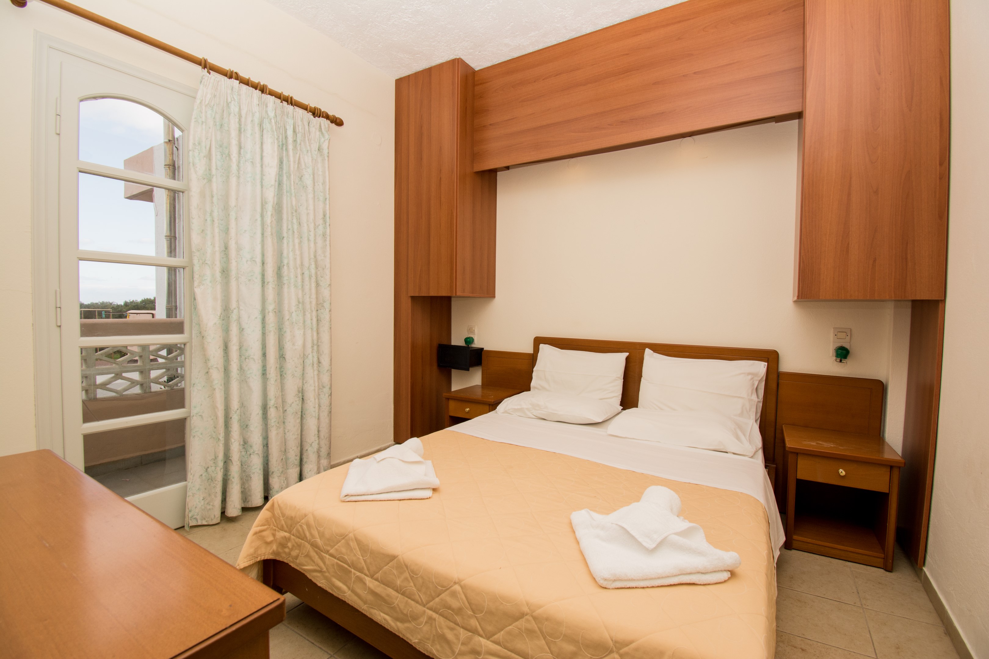 Apartment Capacity 3