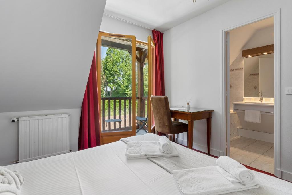 Double Classic with Balcony