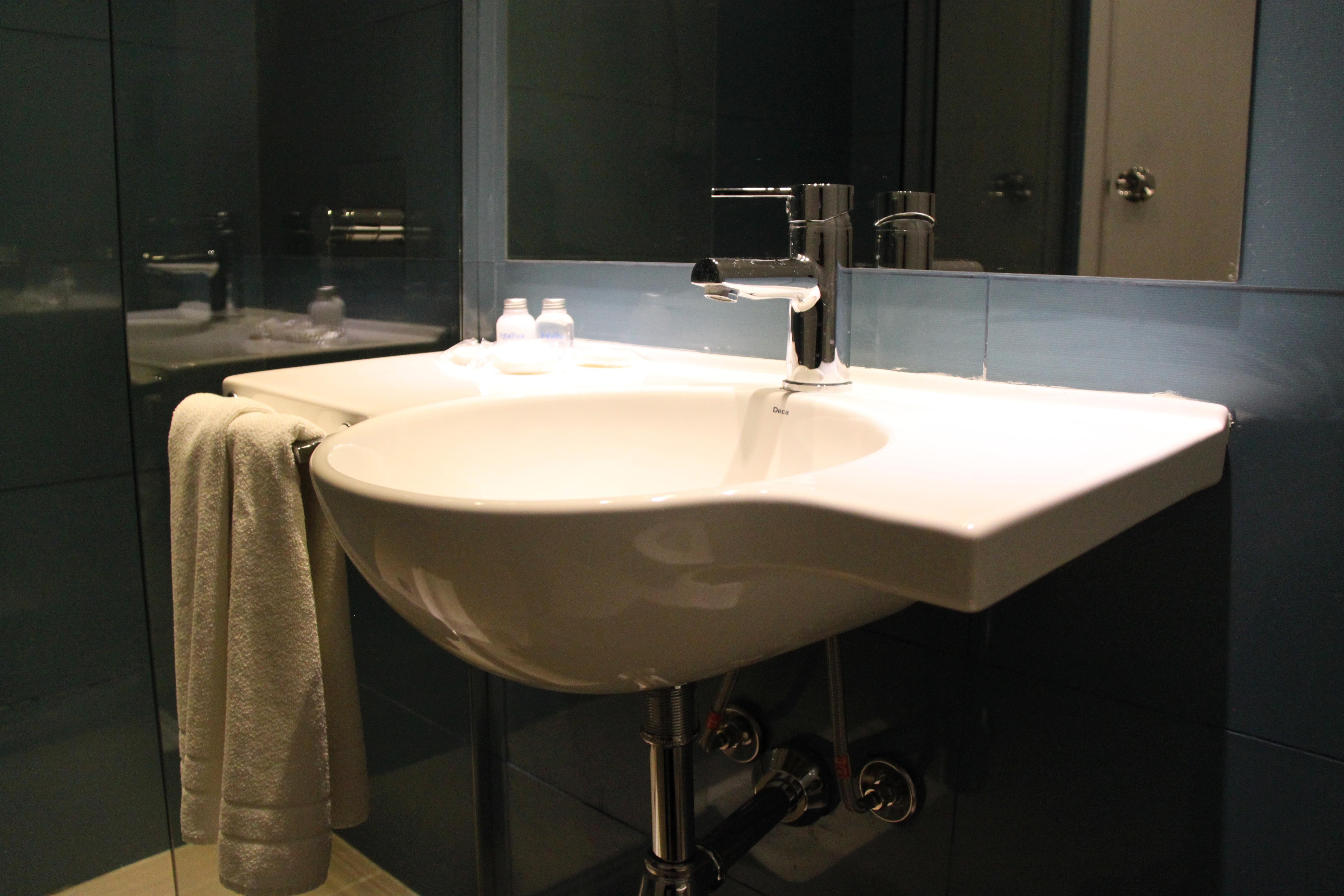 Apartment with Kitchenette