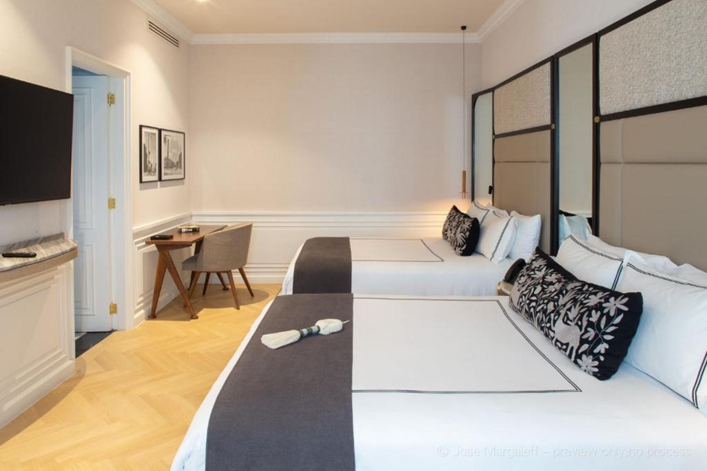 Room Two Double Beds
